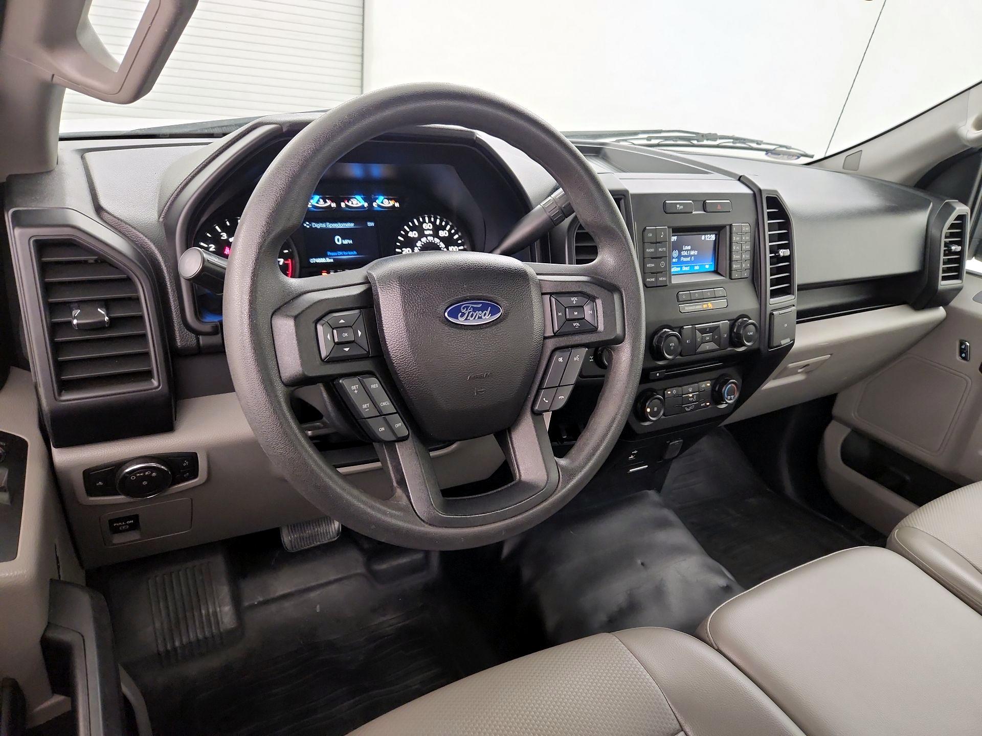 Thumbnail: 2016 Ford F-150 - 9
