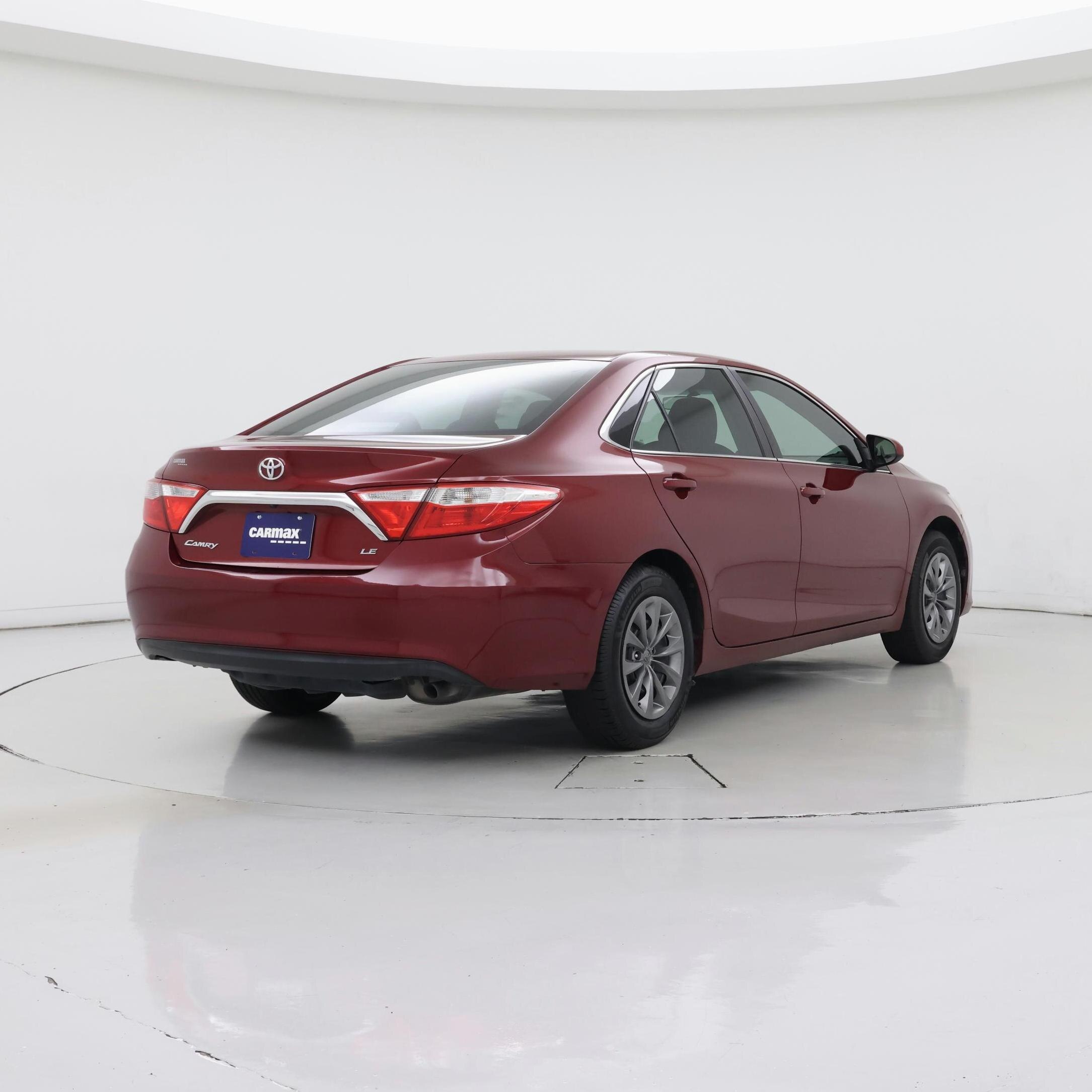 Thumbnail: 2015 Toyota Camry - 8