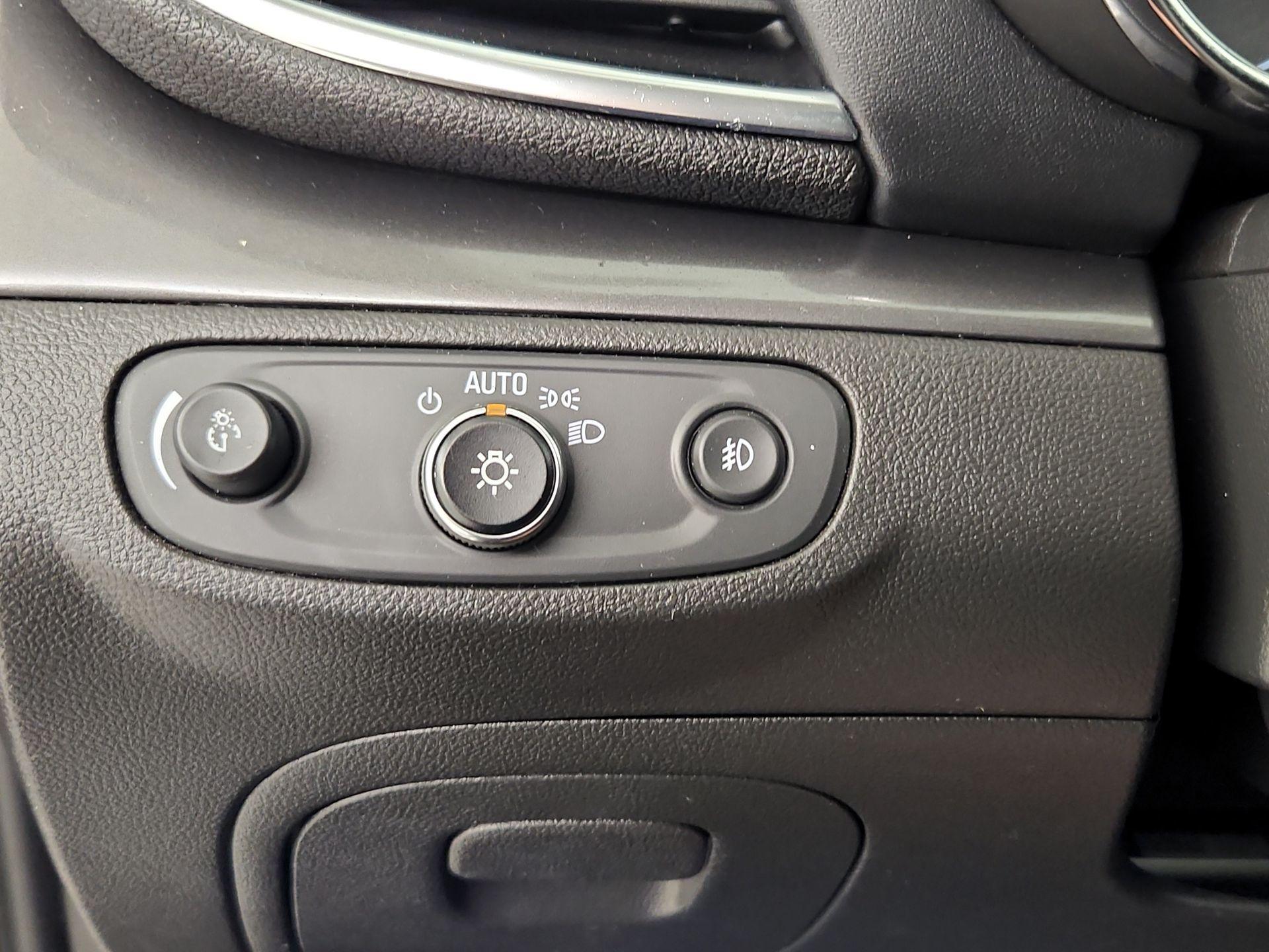 Thumbnail: 2019 Buick Encore - 13