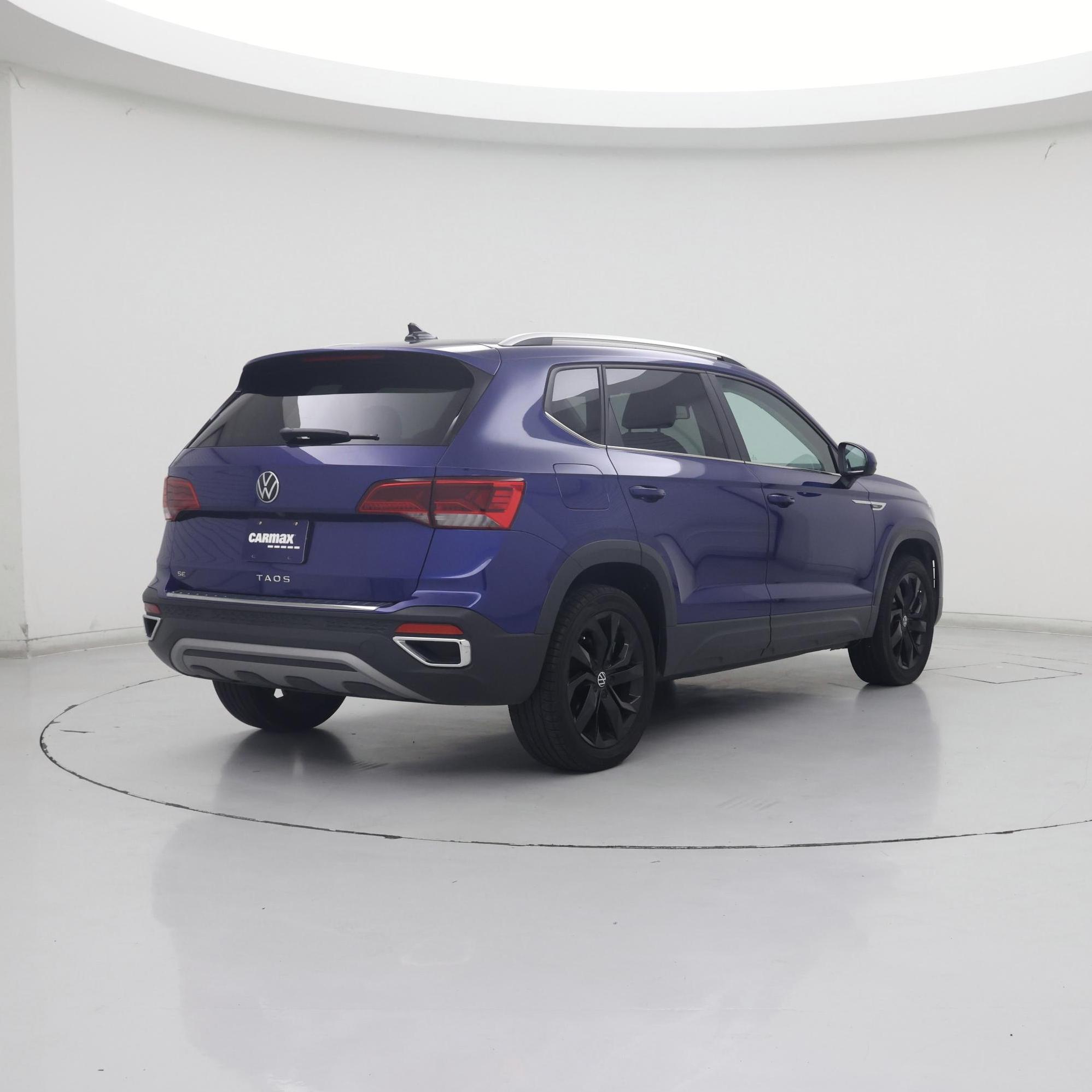 Thumbnail: 2022 Volkswagen Taos - 8
