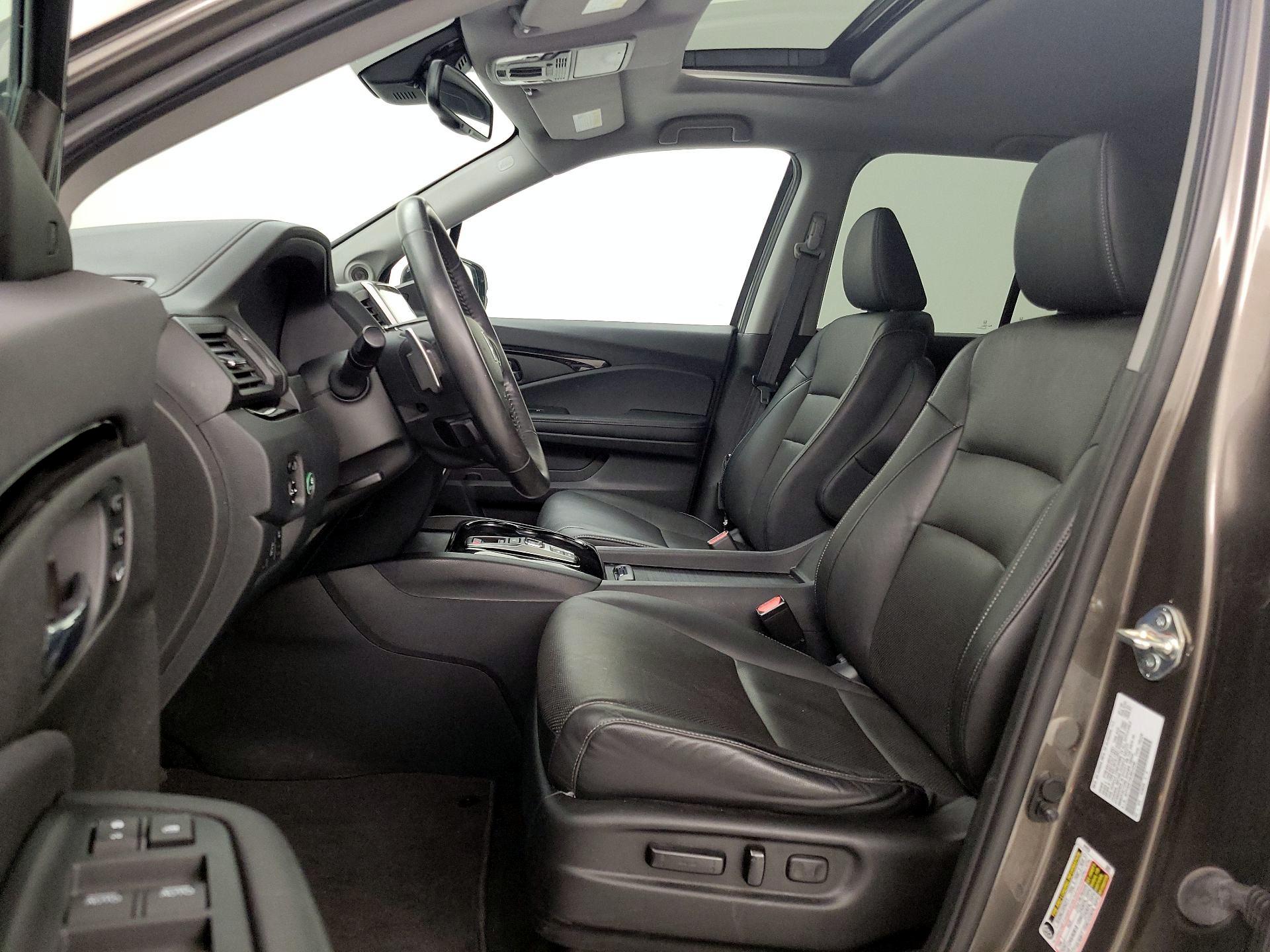 Thumbnail: 2020 Honda Ridgeline - 11