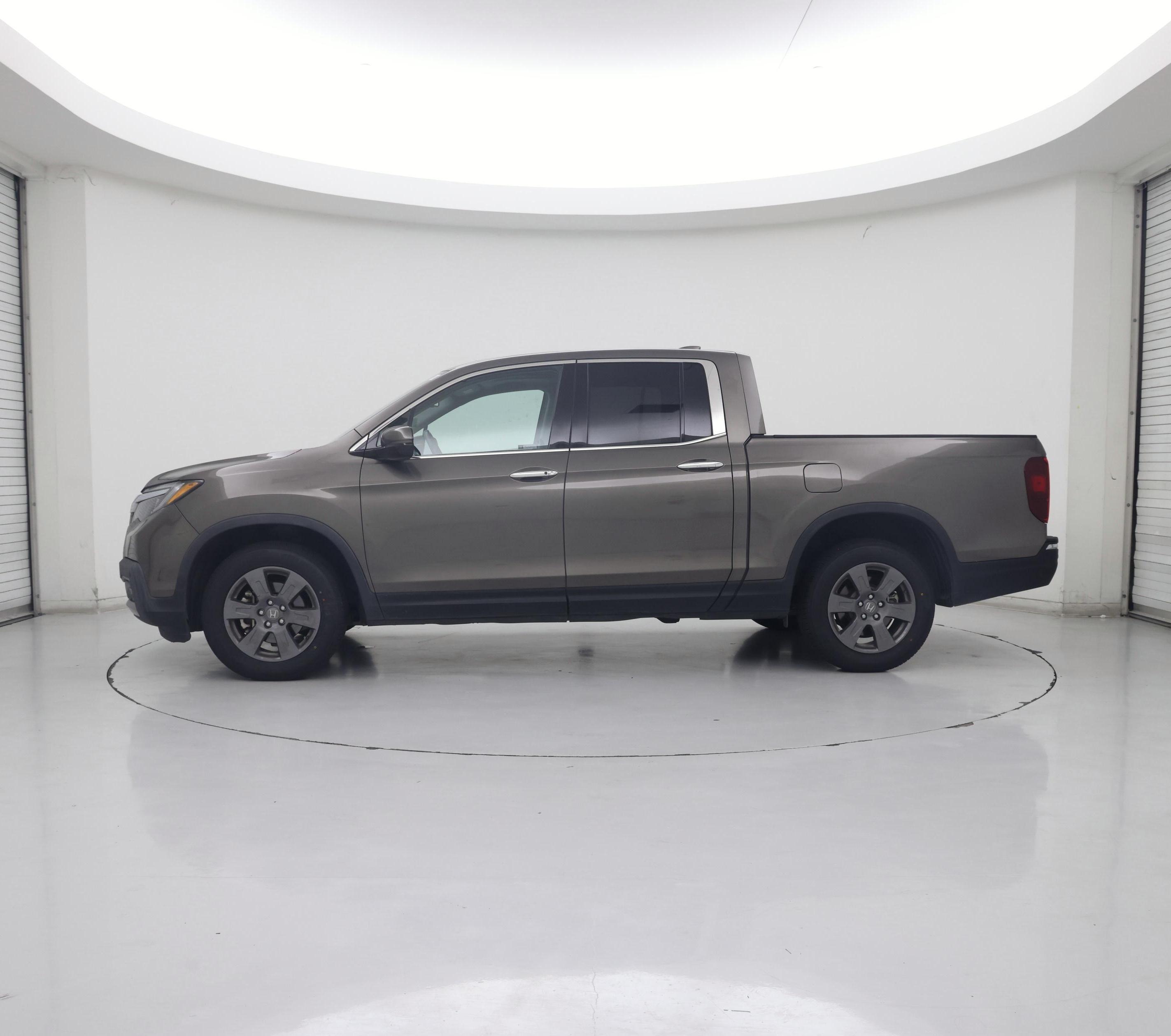 Thumbnail: 2020 Honda Ridgeline - 3