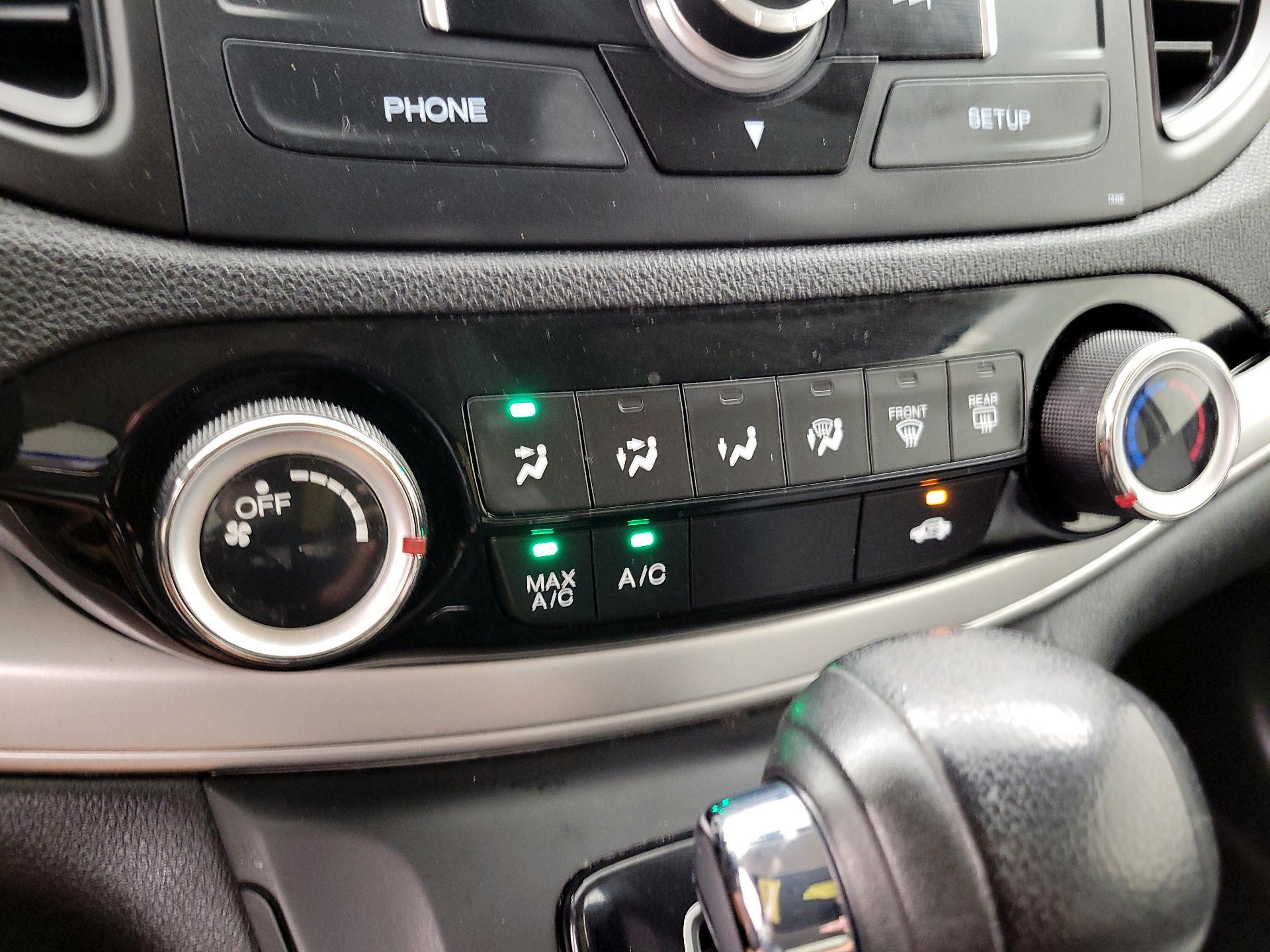 Thumbnail: 2016 Honda CR-V - 16
