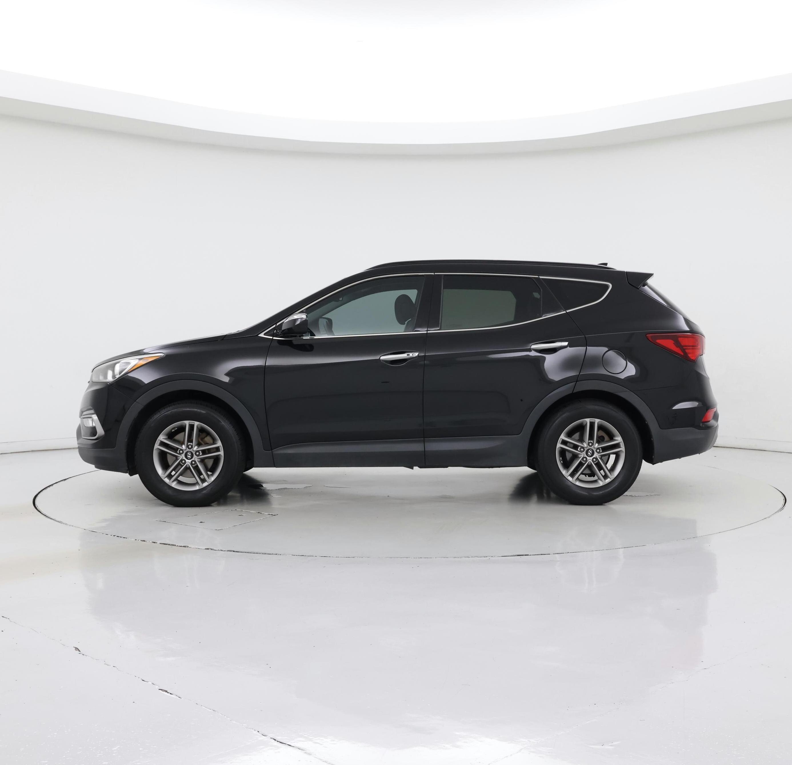 Thumbnail: 2018 Hyundai Santa Fe - 3
