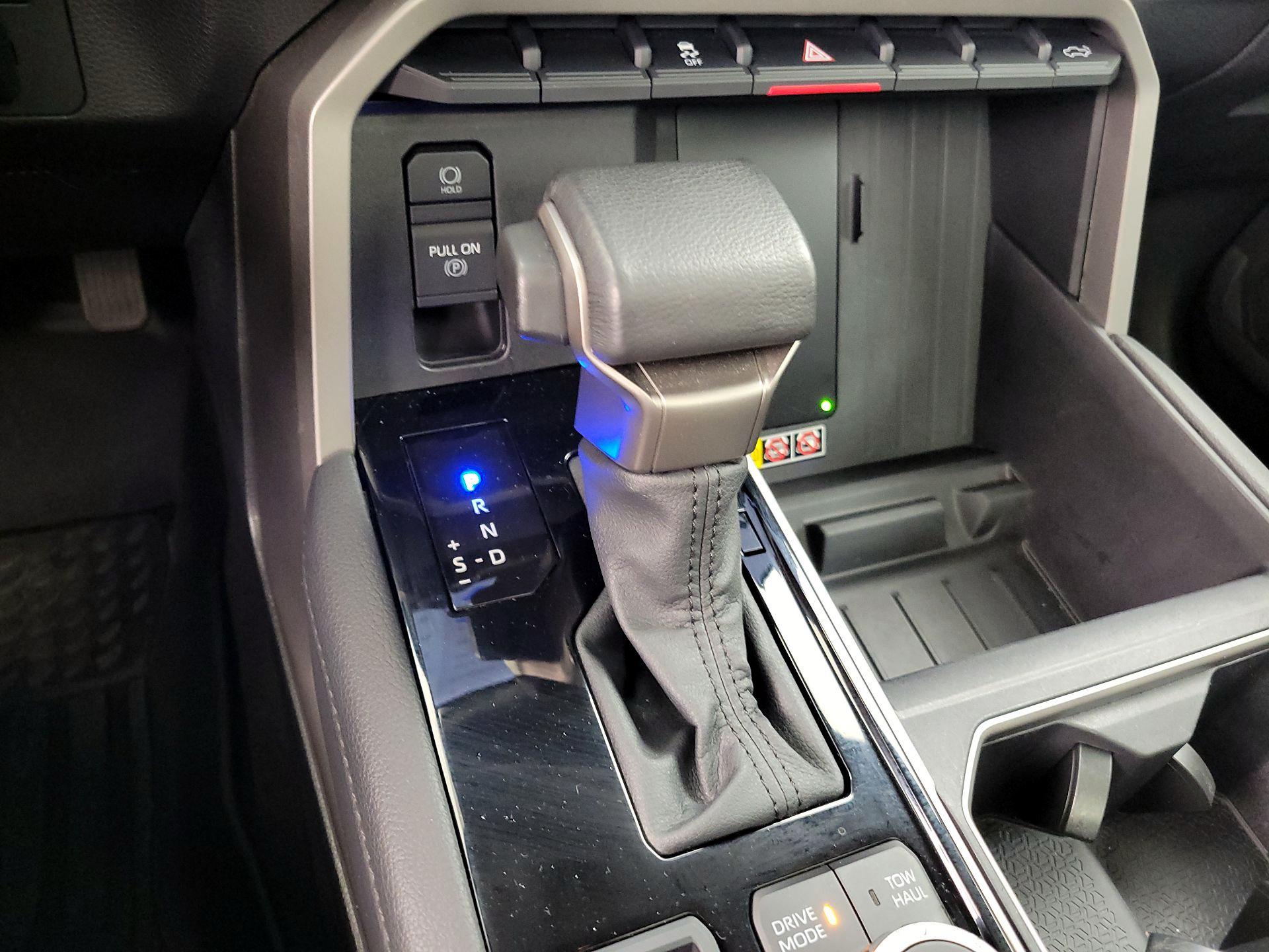Thumbnail: 2025 Toyota Tundra - 18