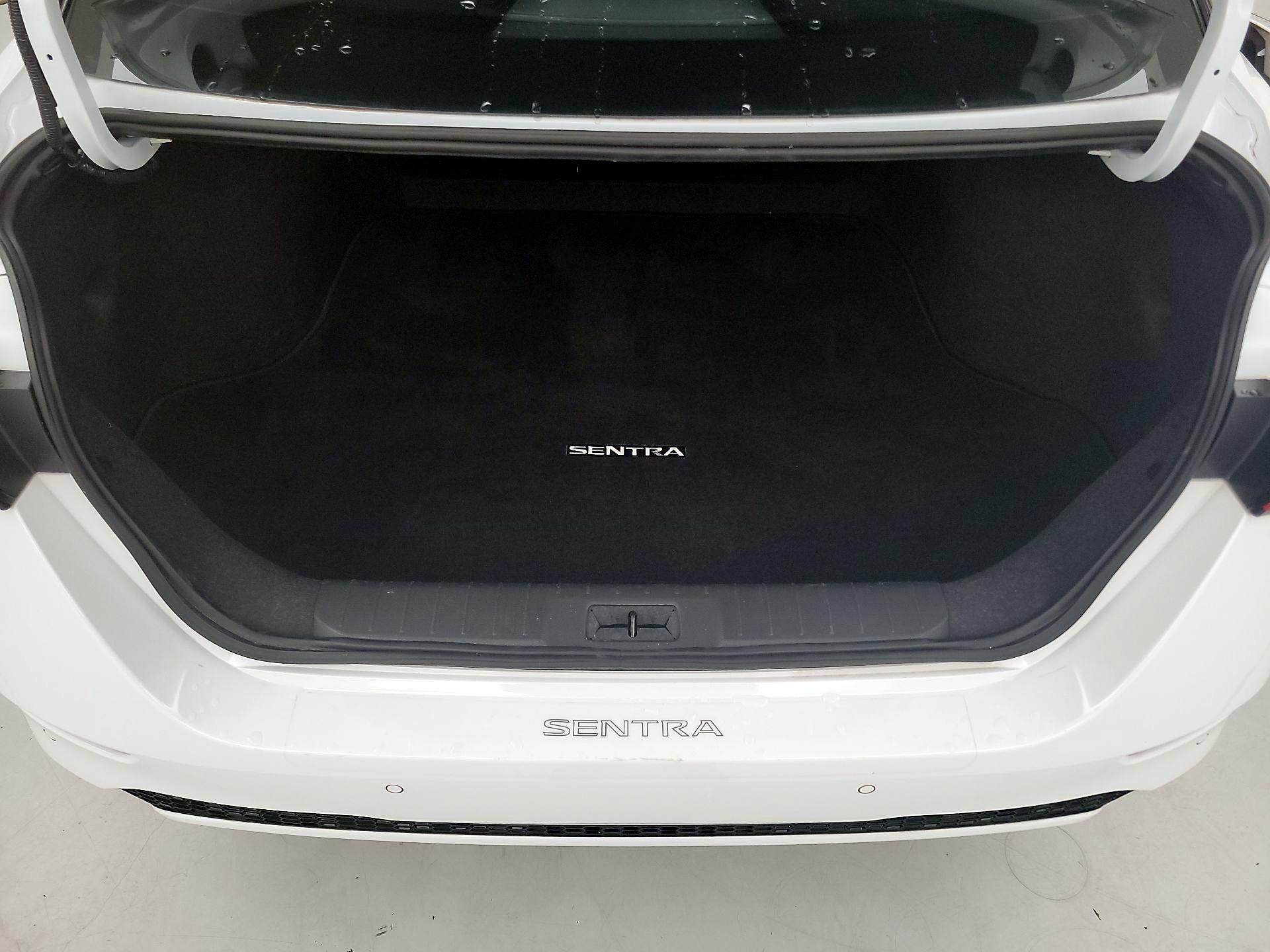 Thumbnail: 2023 Nissan Sentra - 20