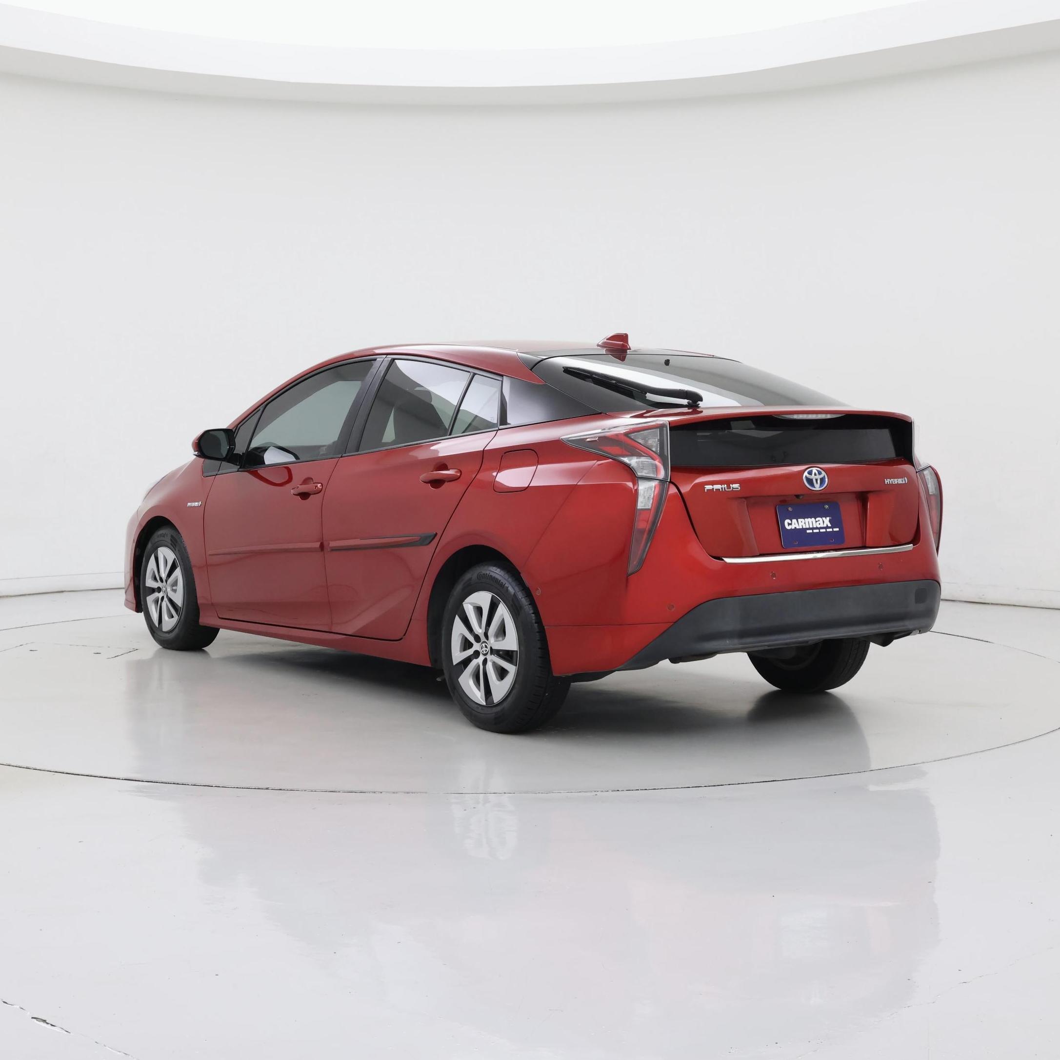 Thumbnail: 2018 Toyota Prius - 2