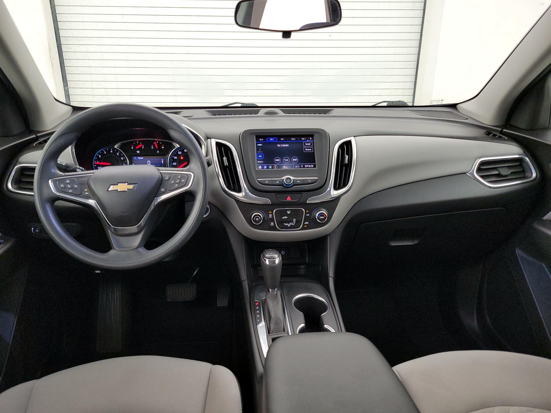 Thumbnail: 2020 Chevrolet Equinox - 9