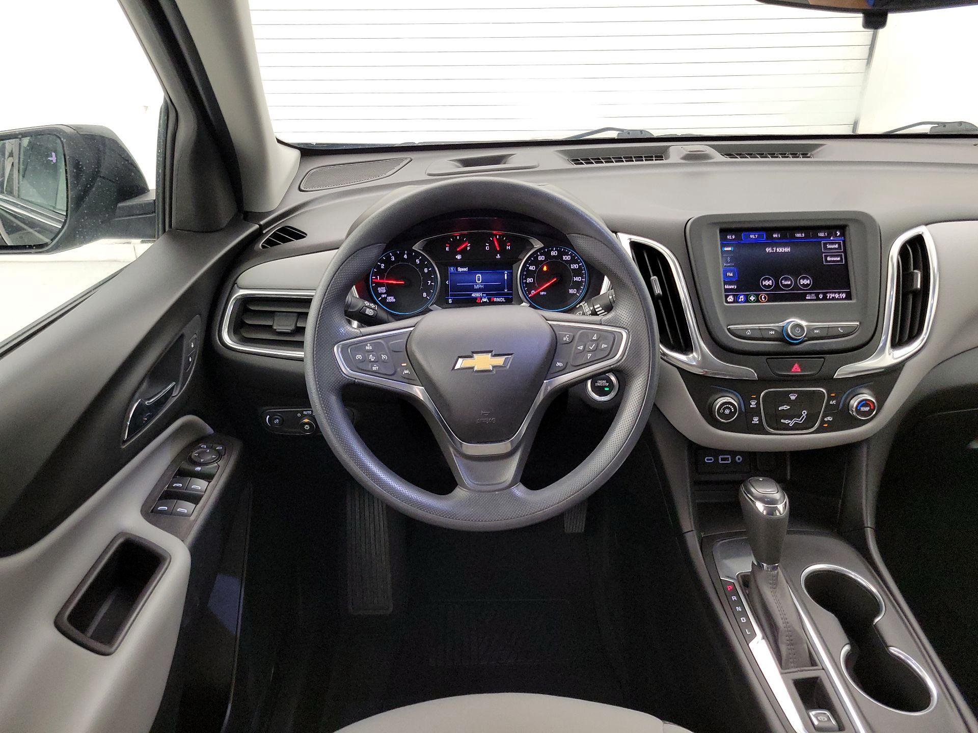 Thumbnail: 2020 Chevrolet Equinox - 10