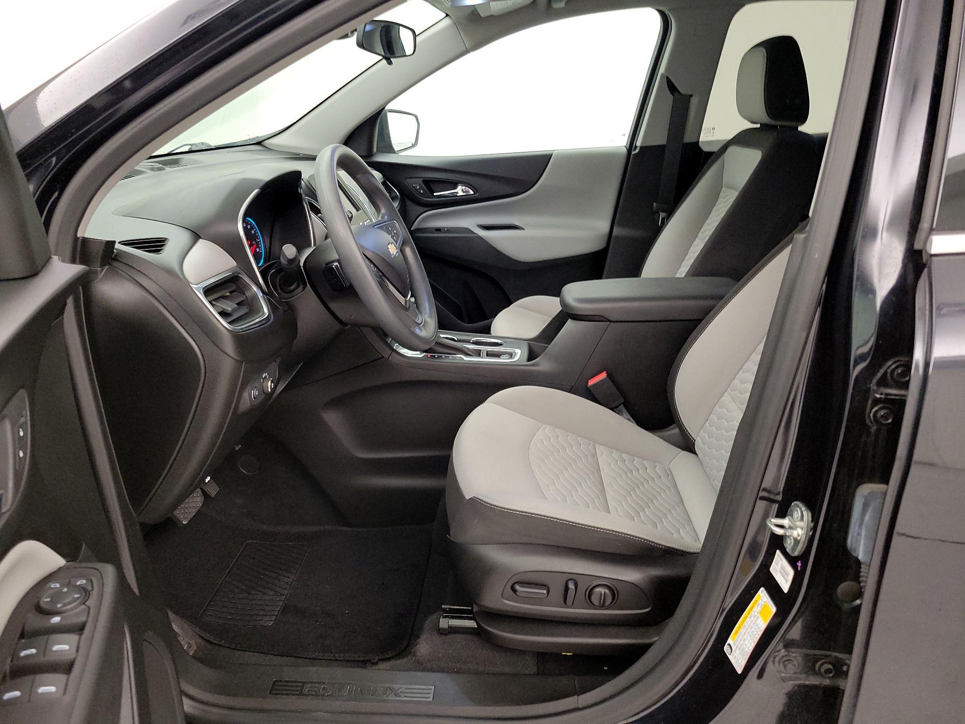 Thumbnail: 2020 Chevrolet Equinox - 11
