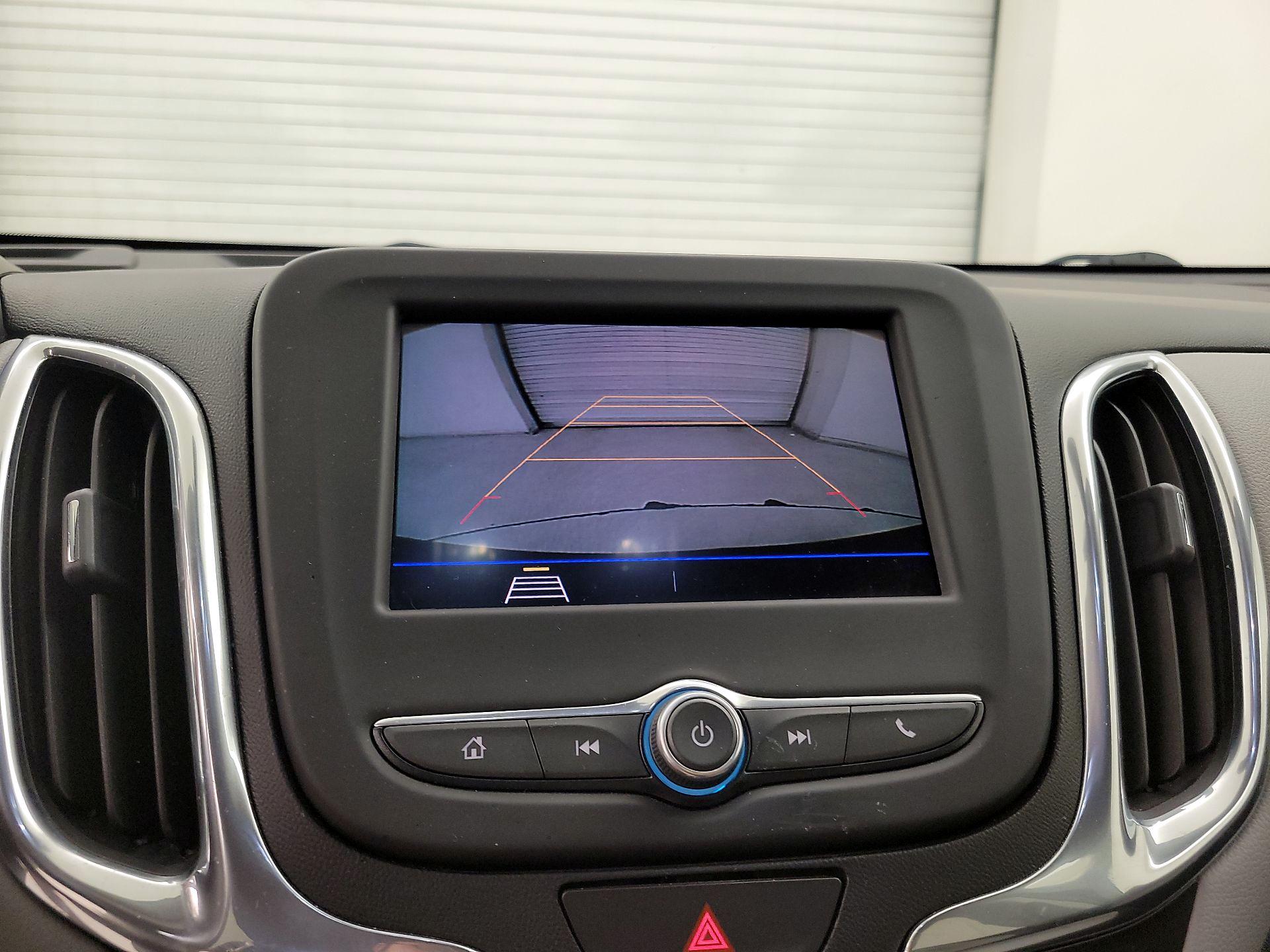 Thumbnail: 2020 Chevrolet Equinox - 14