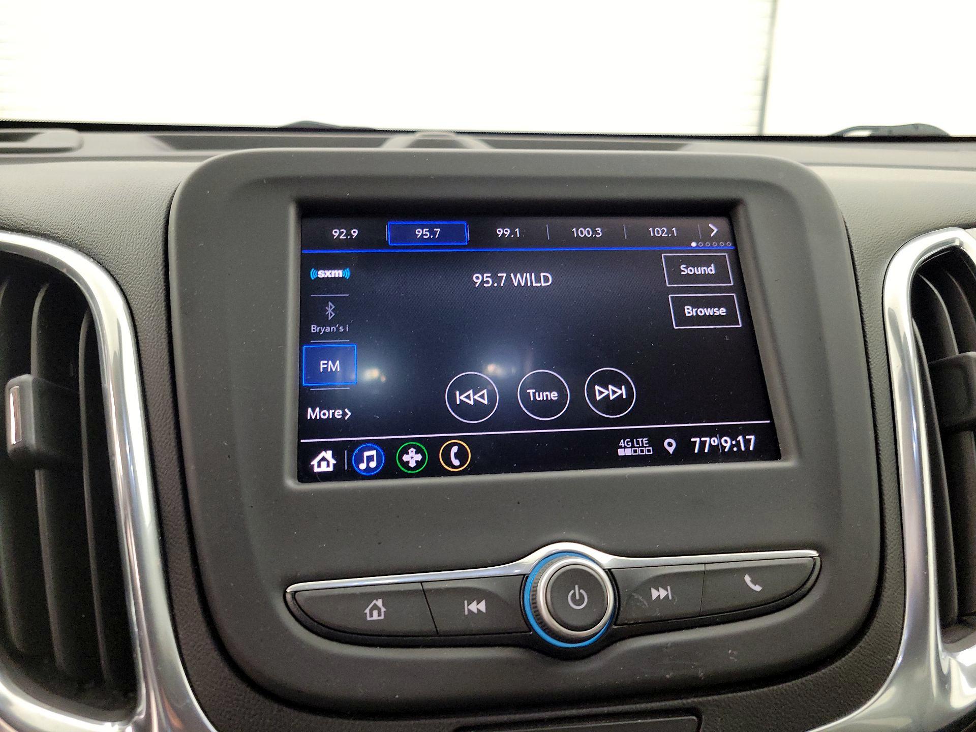 Thumbnail: 2020 Chevrolet Equinox - 15
