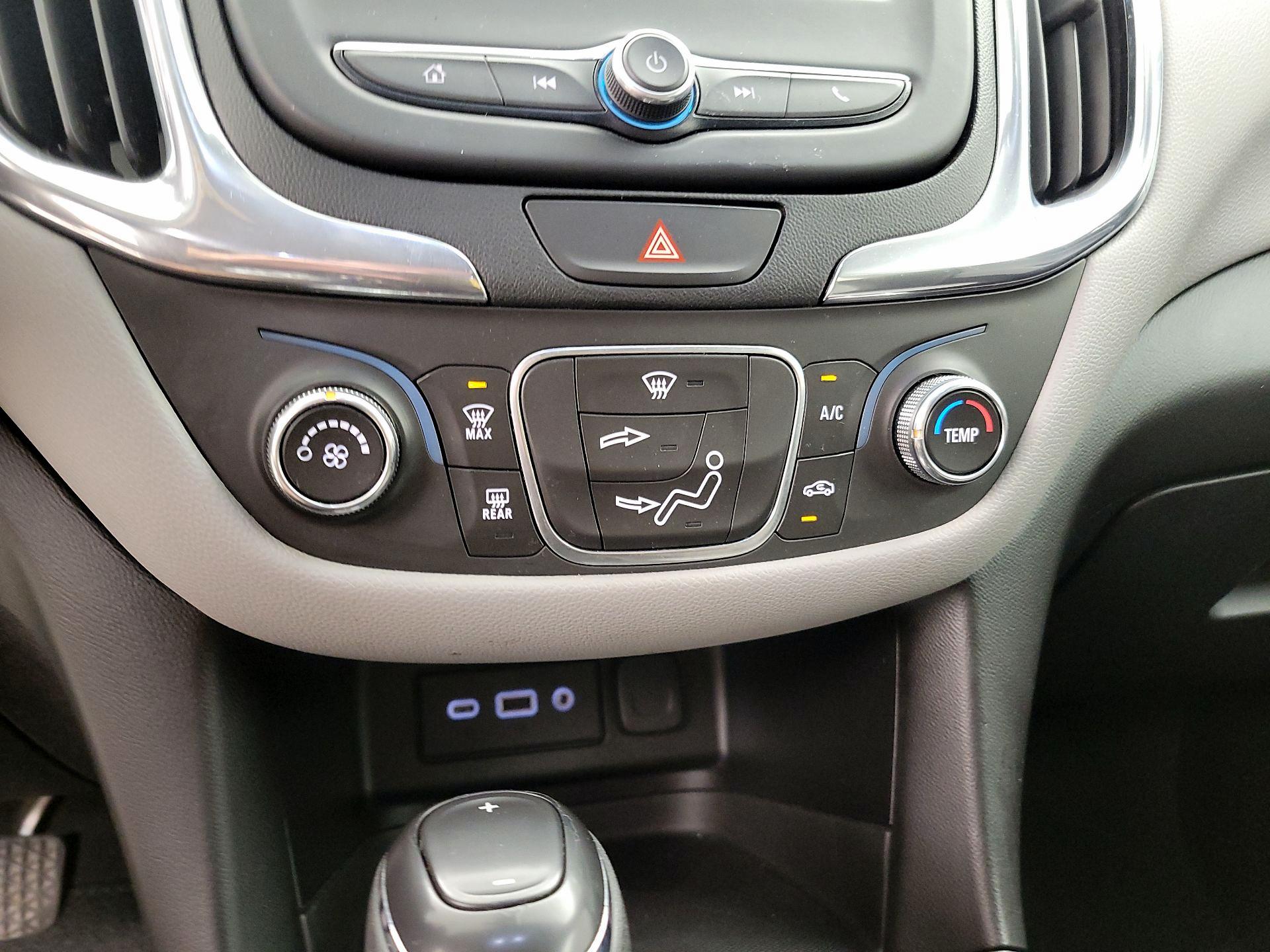 Thumbnail: 2020 Chevrolet Equinox - 16