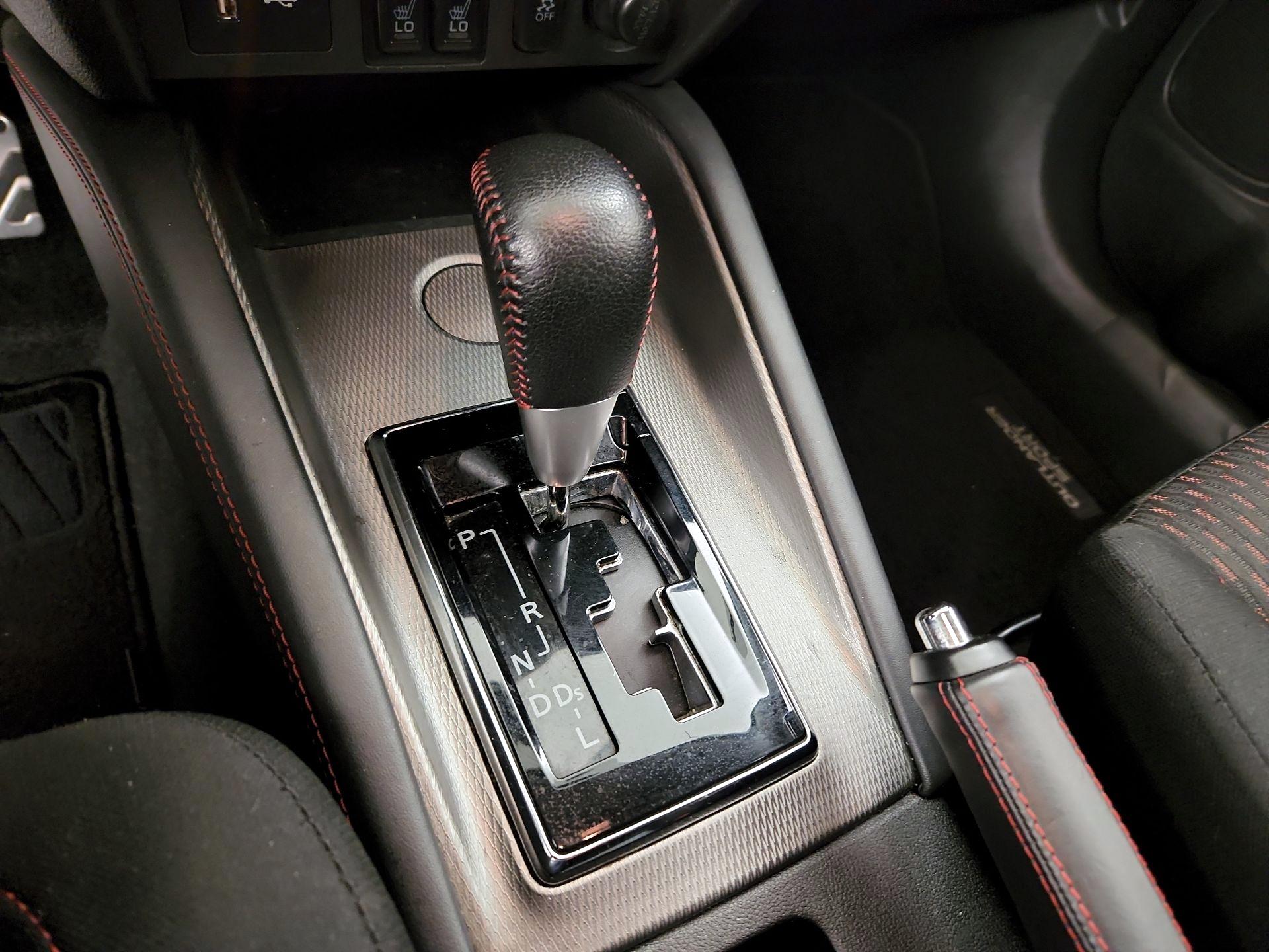 Thumbnail: 2018 Mitsubishi Outlander Sport - 17