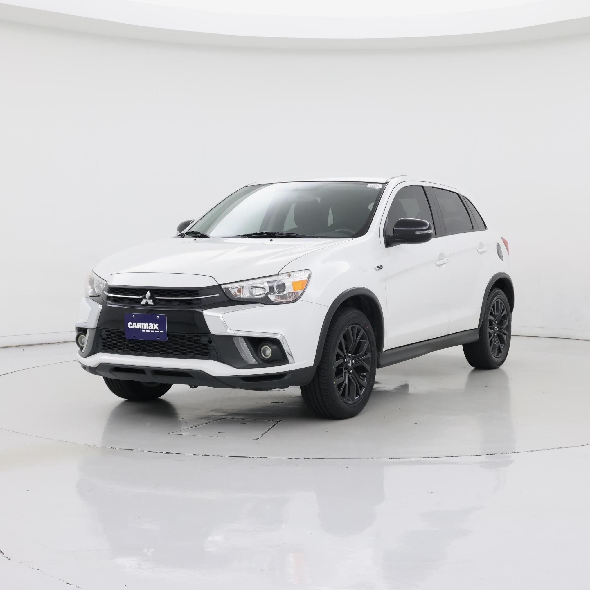 Thumbnail: 2018 Mitsubishi Outlander Sport - 4