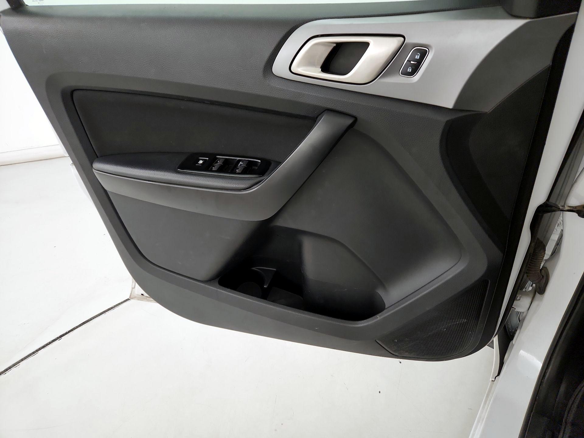 Thumbnail: 2019 Ford Ranger - 12