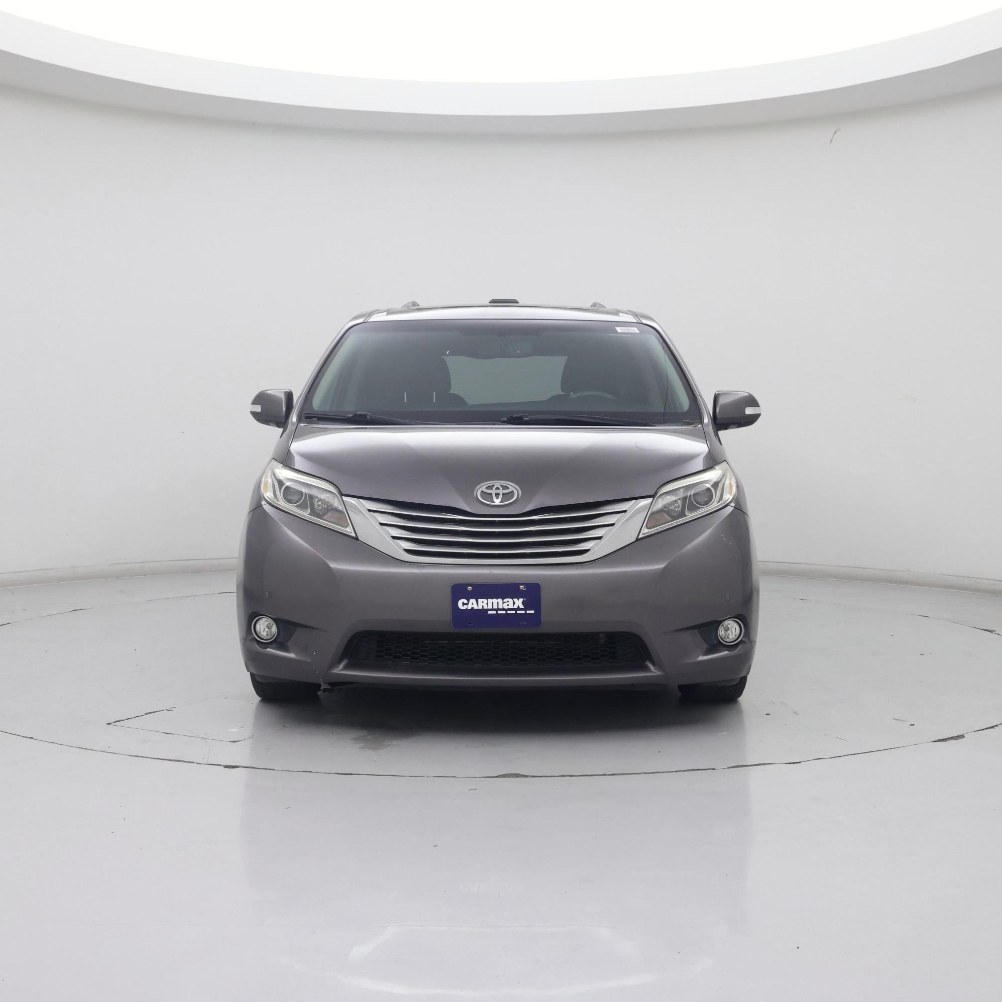 Thumbnail: 2015 Toyota Sienna - 5