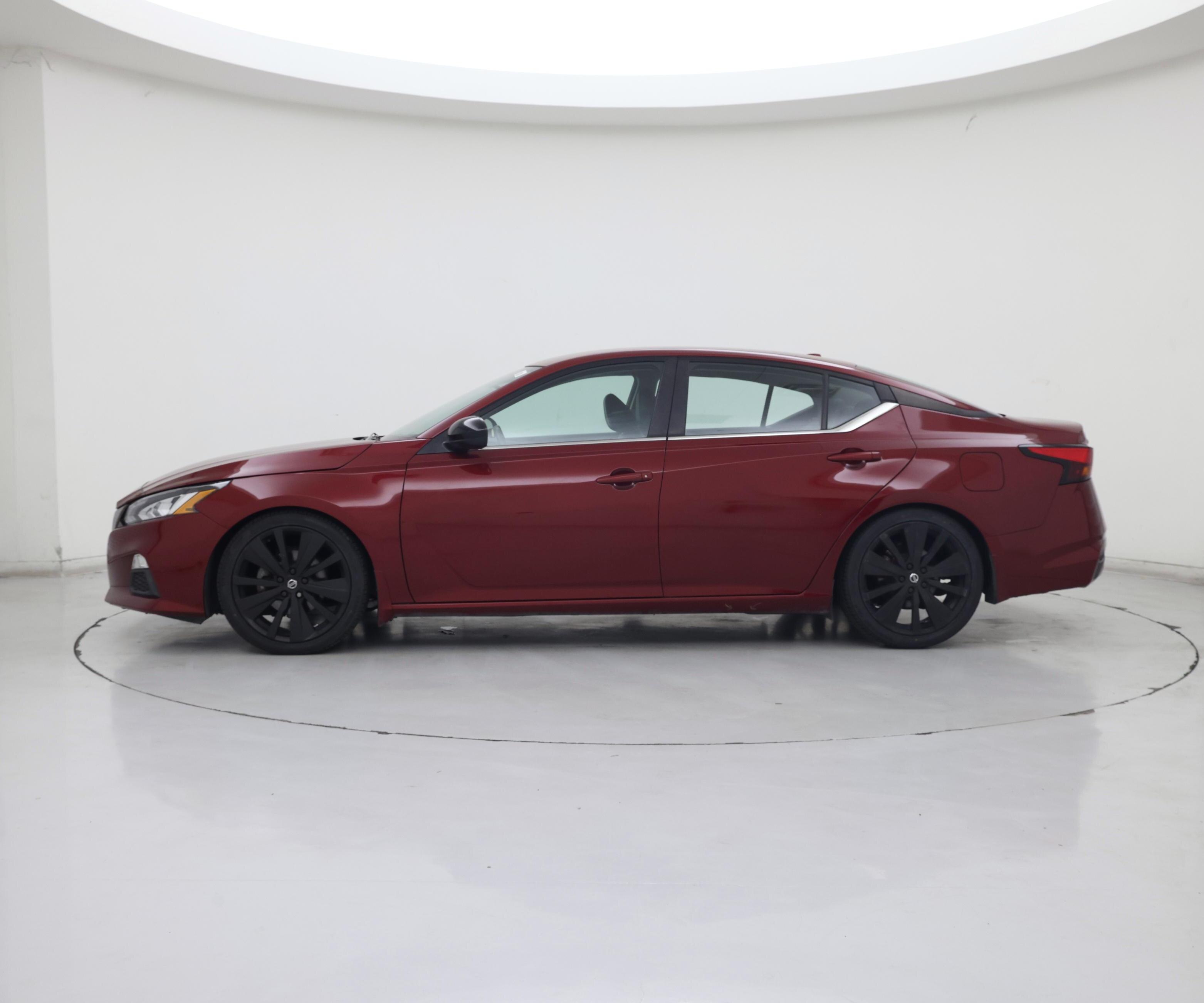 Thumbnail: 2020 Nissan Altima - 3