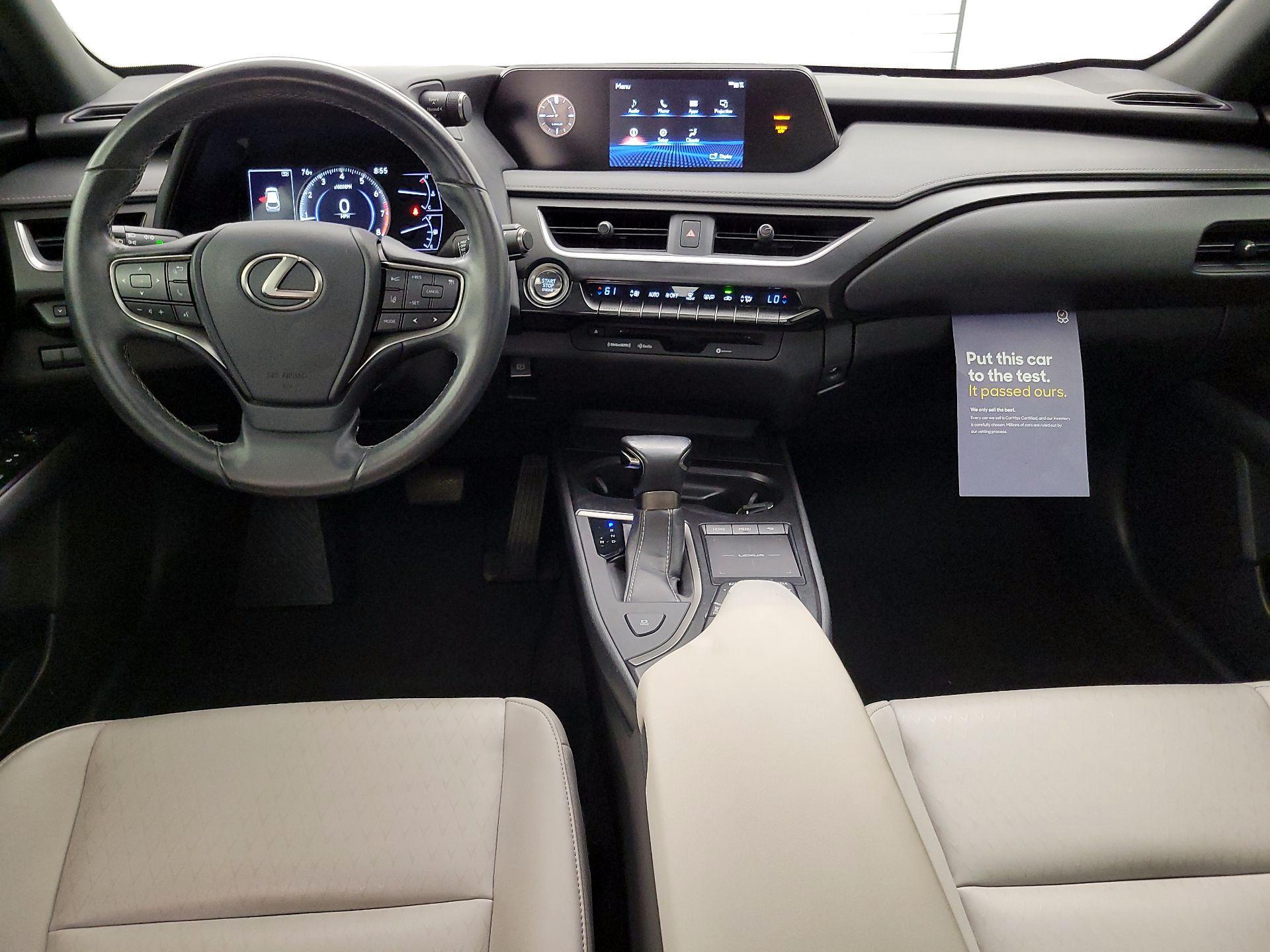 Thumbnail: 2020 Lexus UX - 9