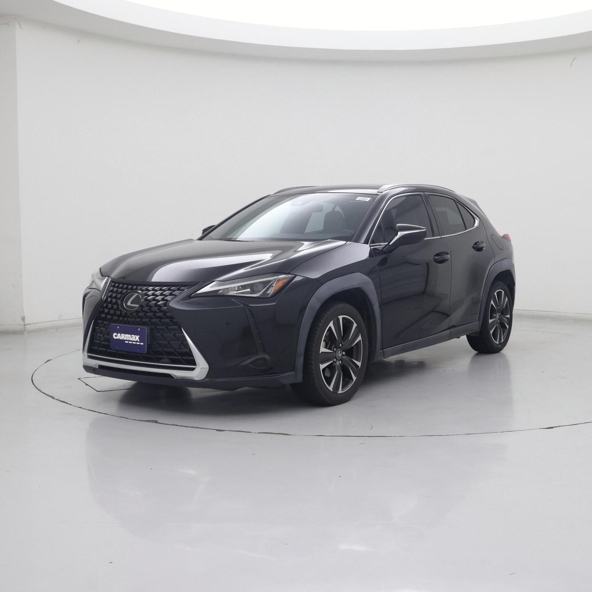 Thumbnail: 2020 Lexus UX - 4