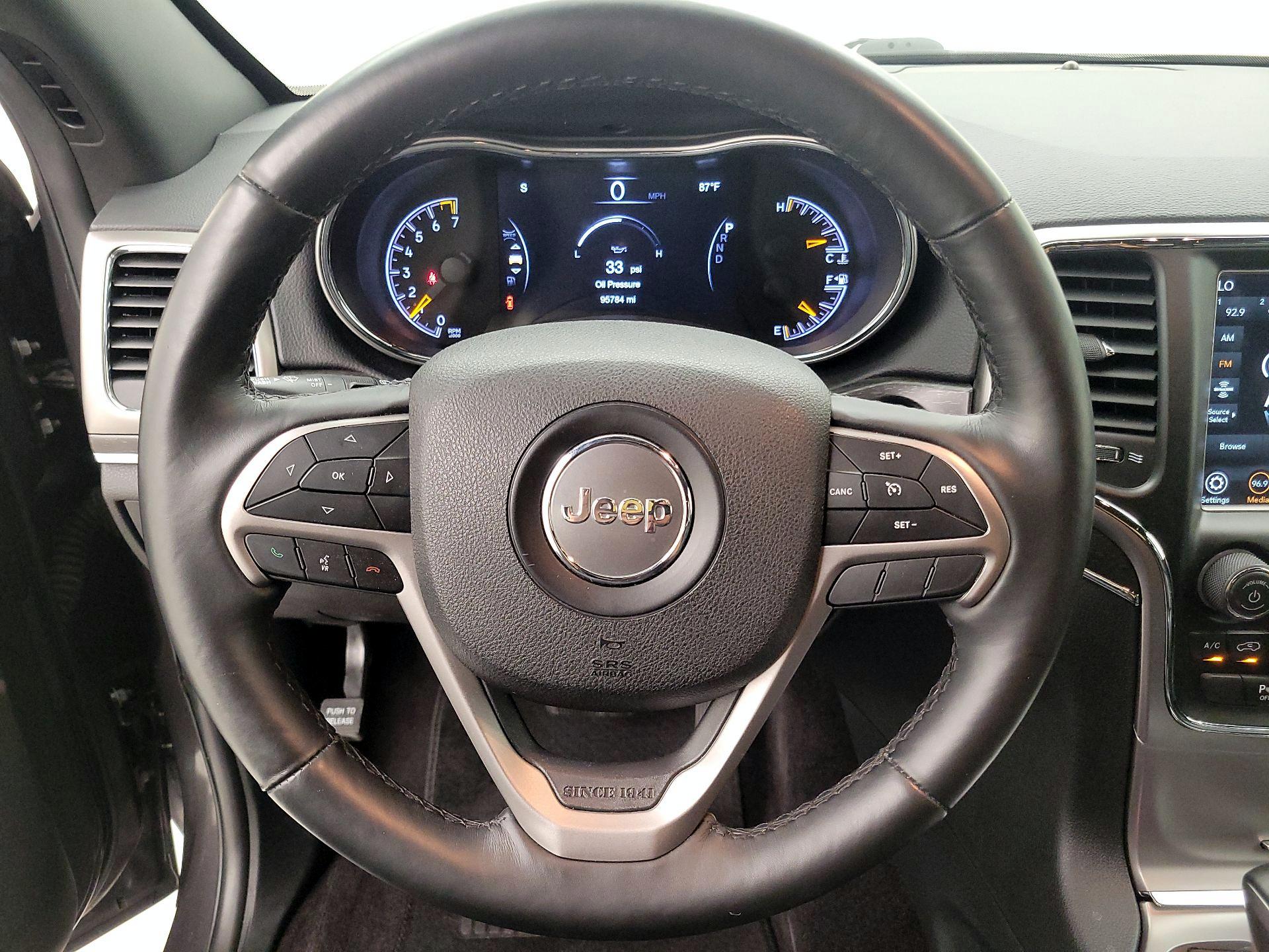Thumbnail: 2018 Jeep Grand Cherokee - 10
