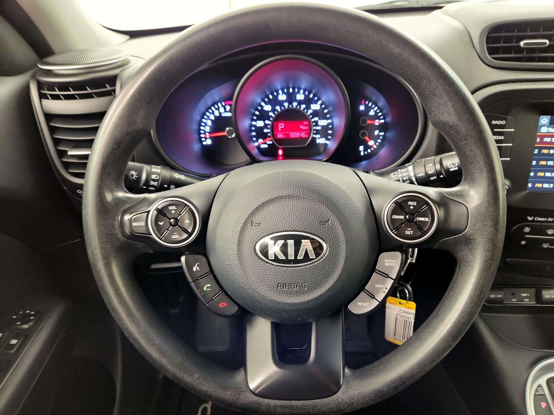 Thumbnail: 2019 Kia Soul - 10