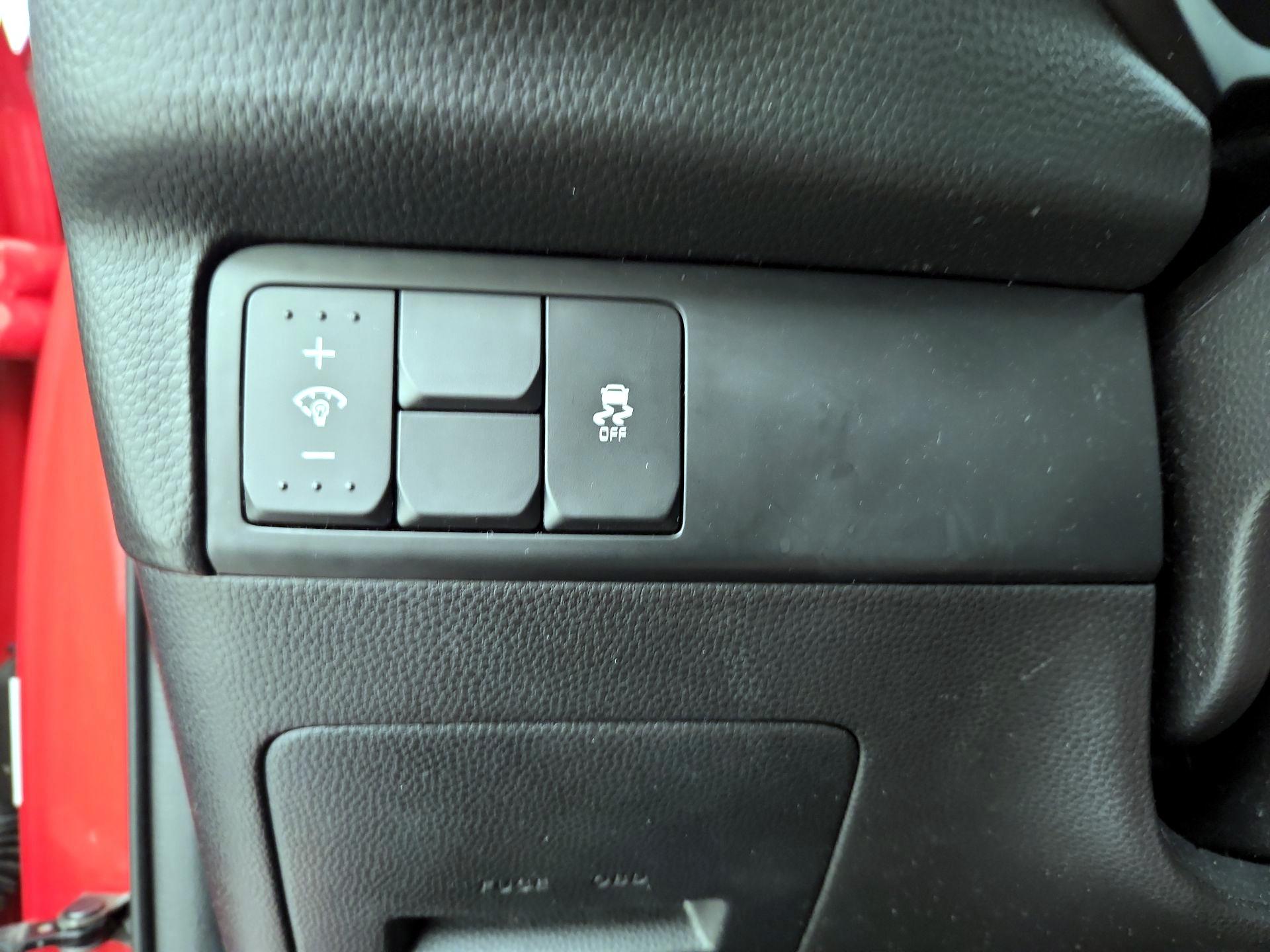 Thumbnail: 2019 Kia Soul - 13