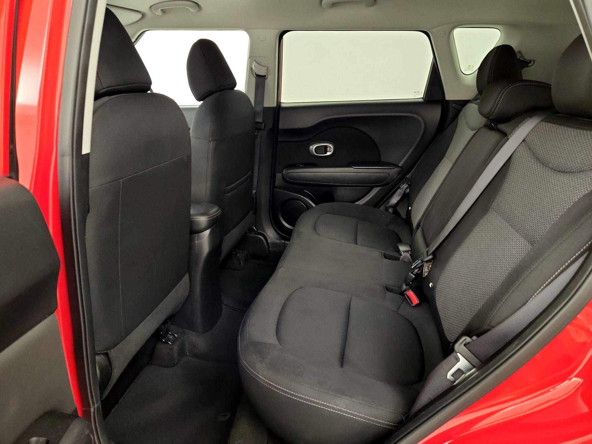 Thumbnail: 2019 Kia Soul - 19