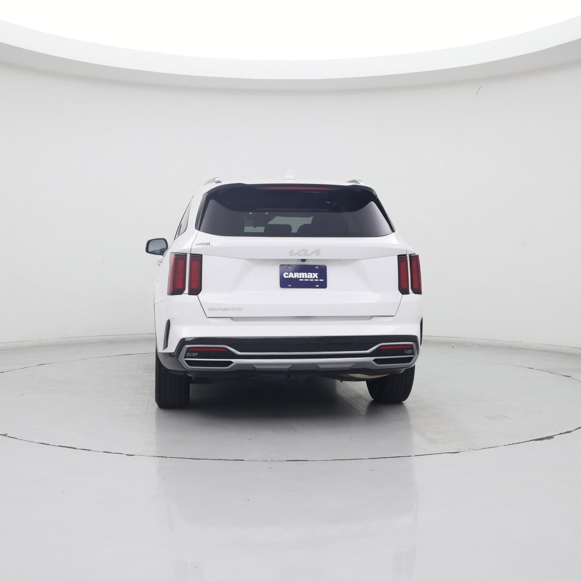 Thumbnail: 2023 Kia Sorento - 6