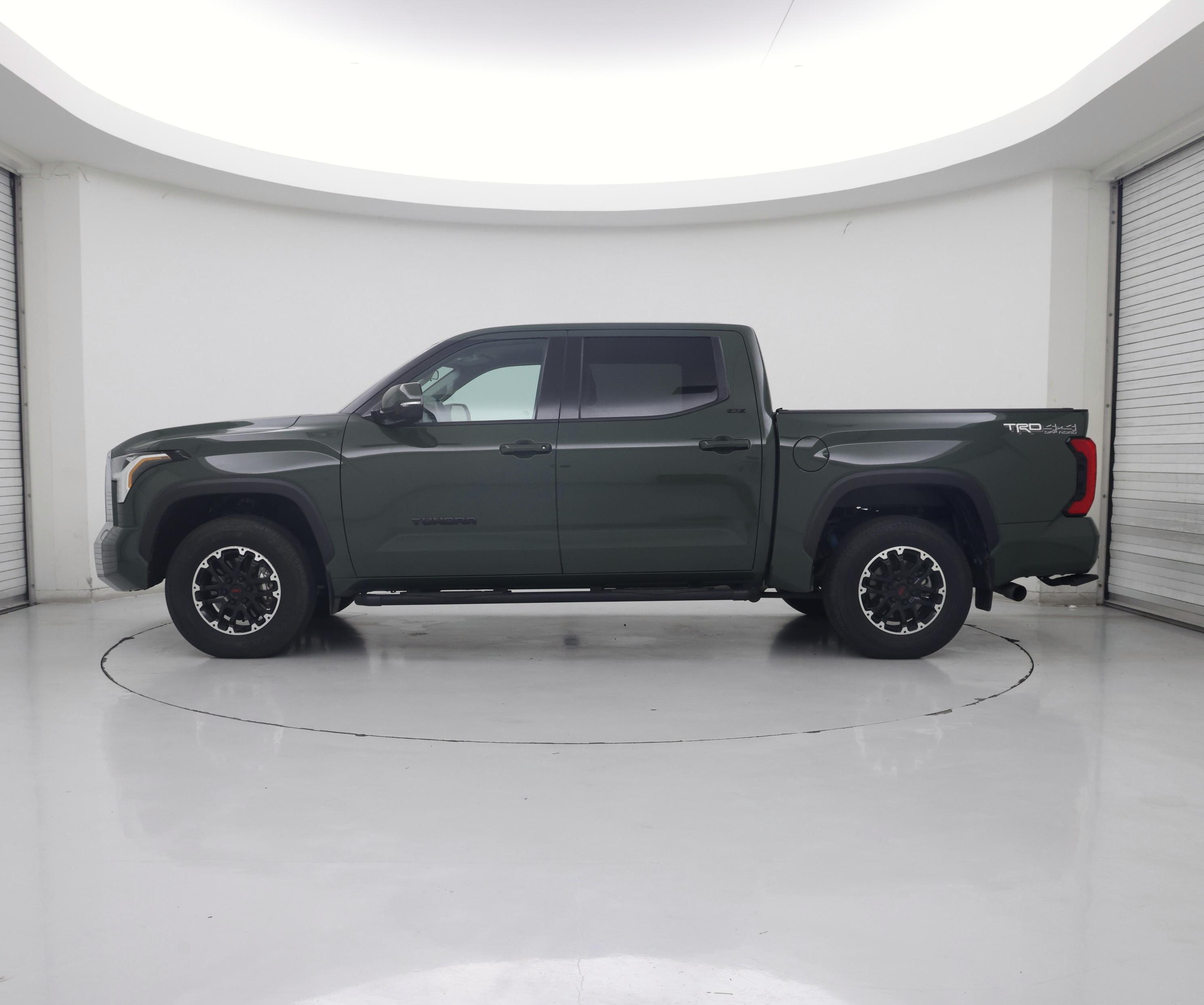 Thumbnail: 2023 Toyota Tundra - 3