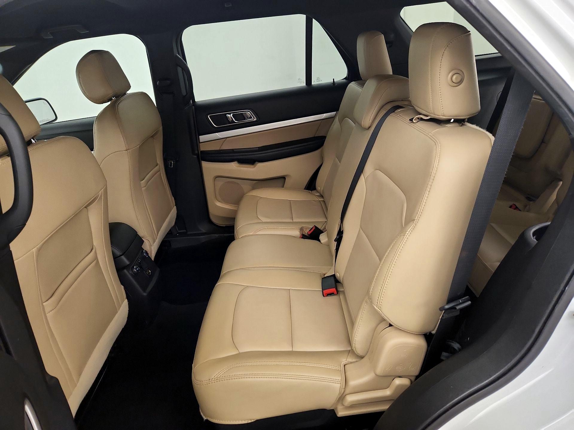 Thumbnail: 2017 Ford Explorer - 19