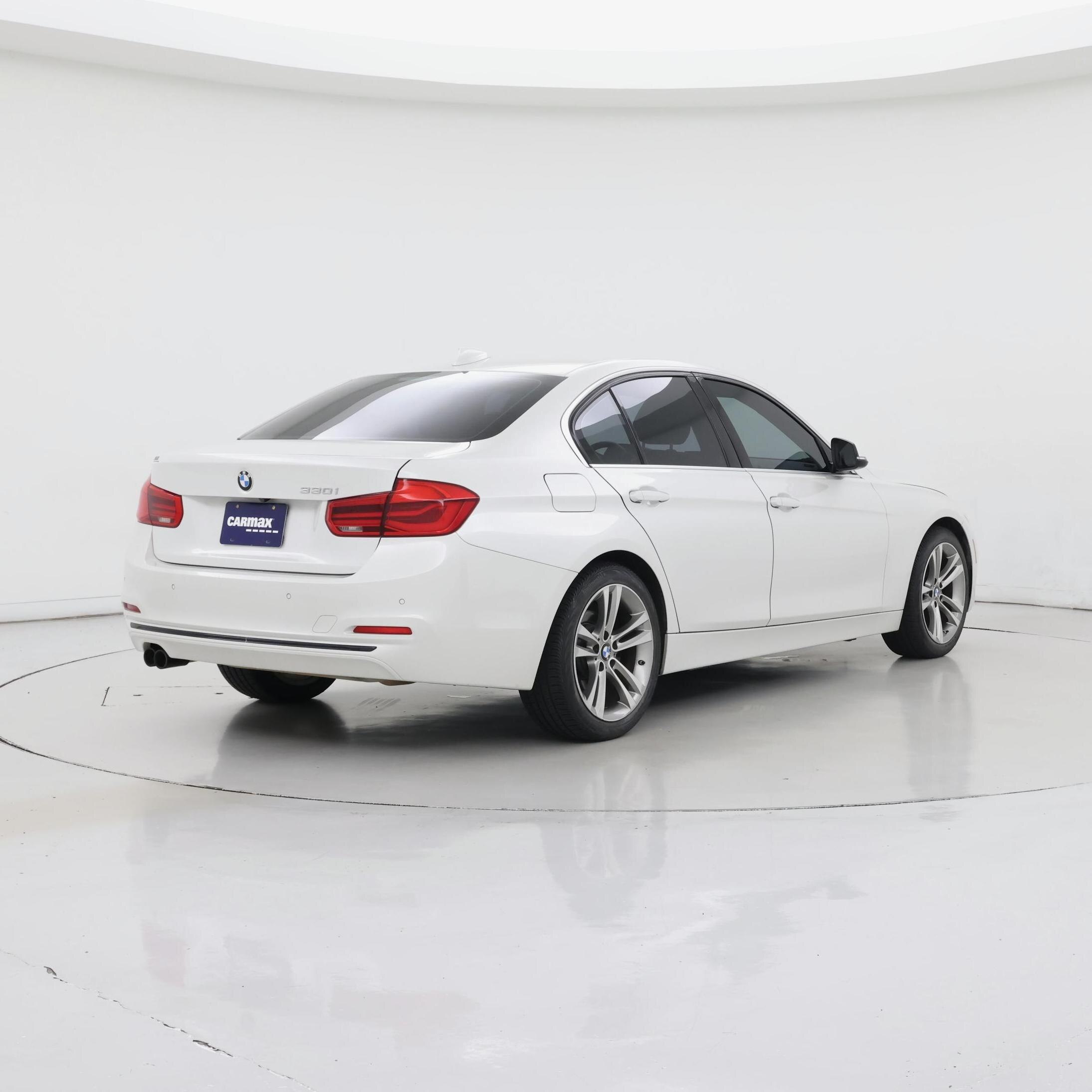 Thumbnail: 2017 BMW 3 Series - 8