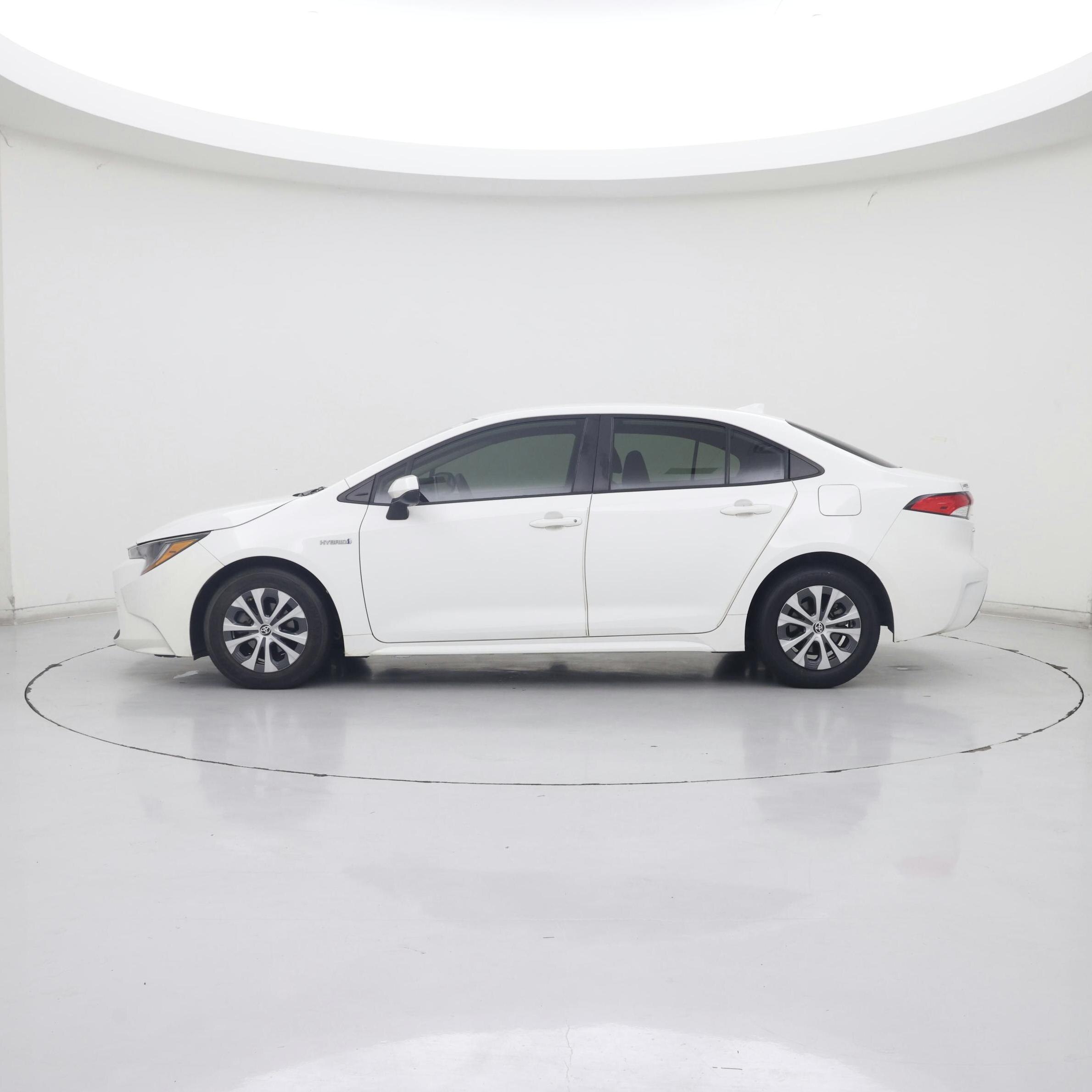 Thumbnail: 2021 Toyota Corolla - 3