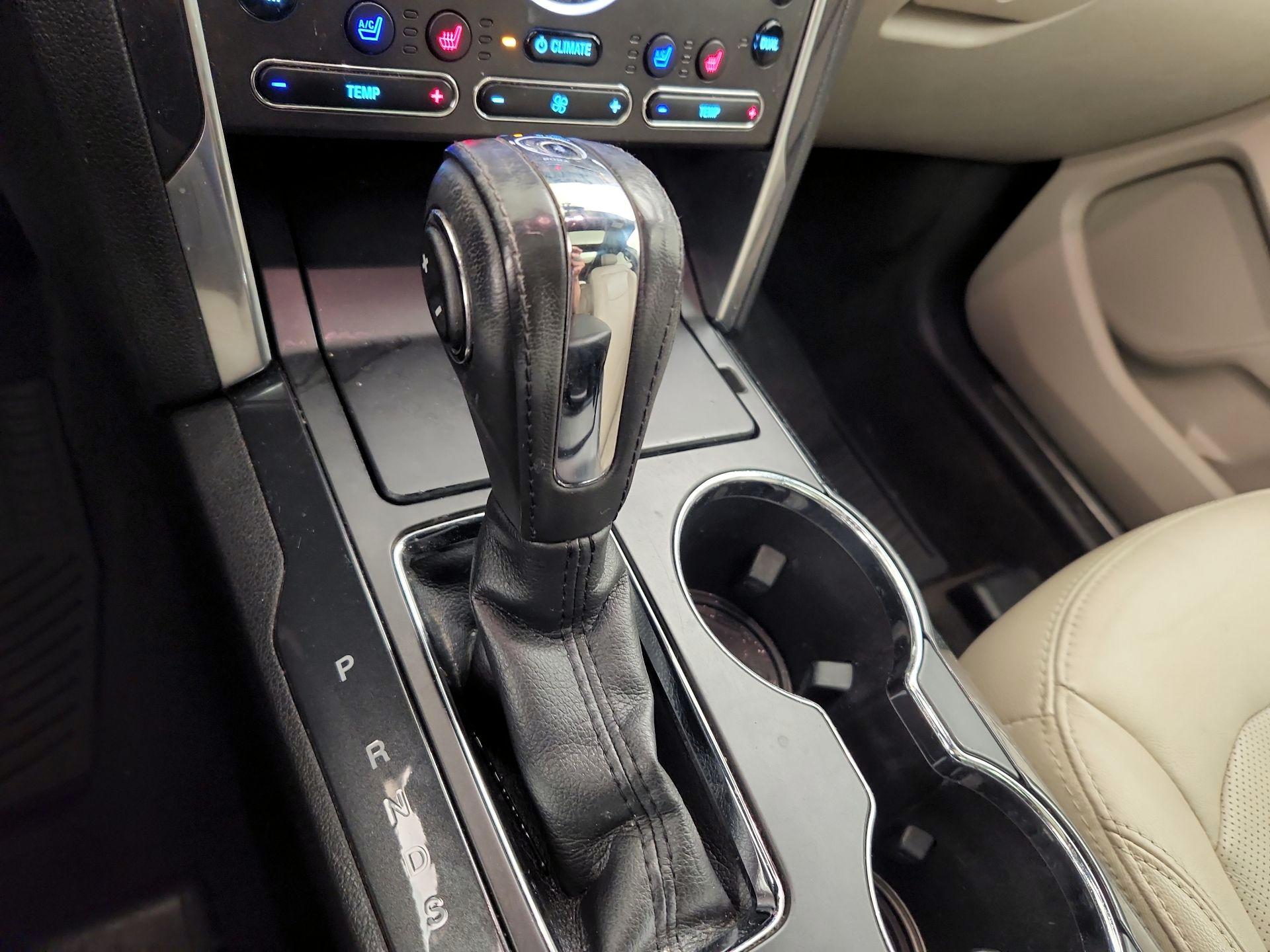Thumbnail: 2018 Ford Explorer - 18