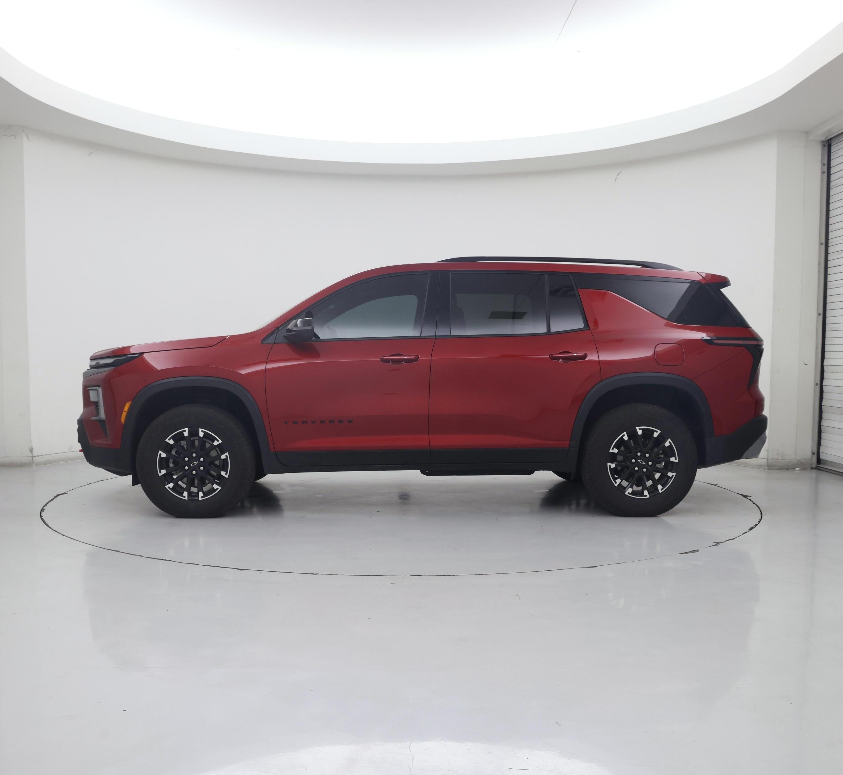 Thumbnail: 2025 Chevrolet Traverse - 3