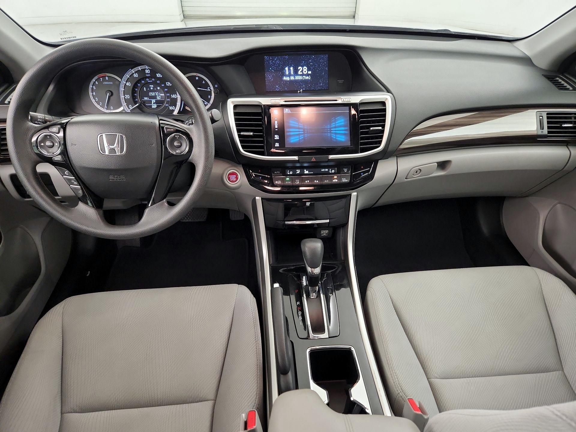 Thumbnail: 2017 Honda Accord - 9