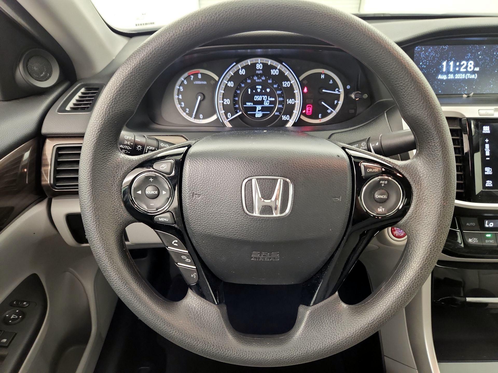 Thumbnail: 2017 Honda Accord - 10