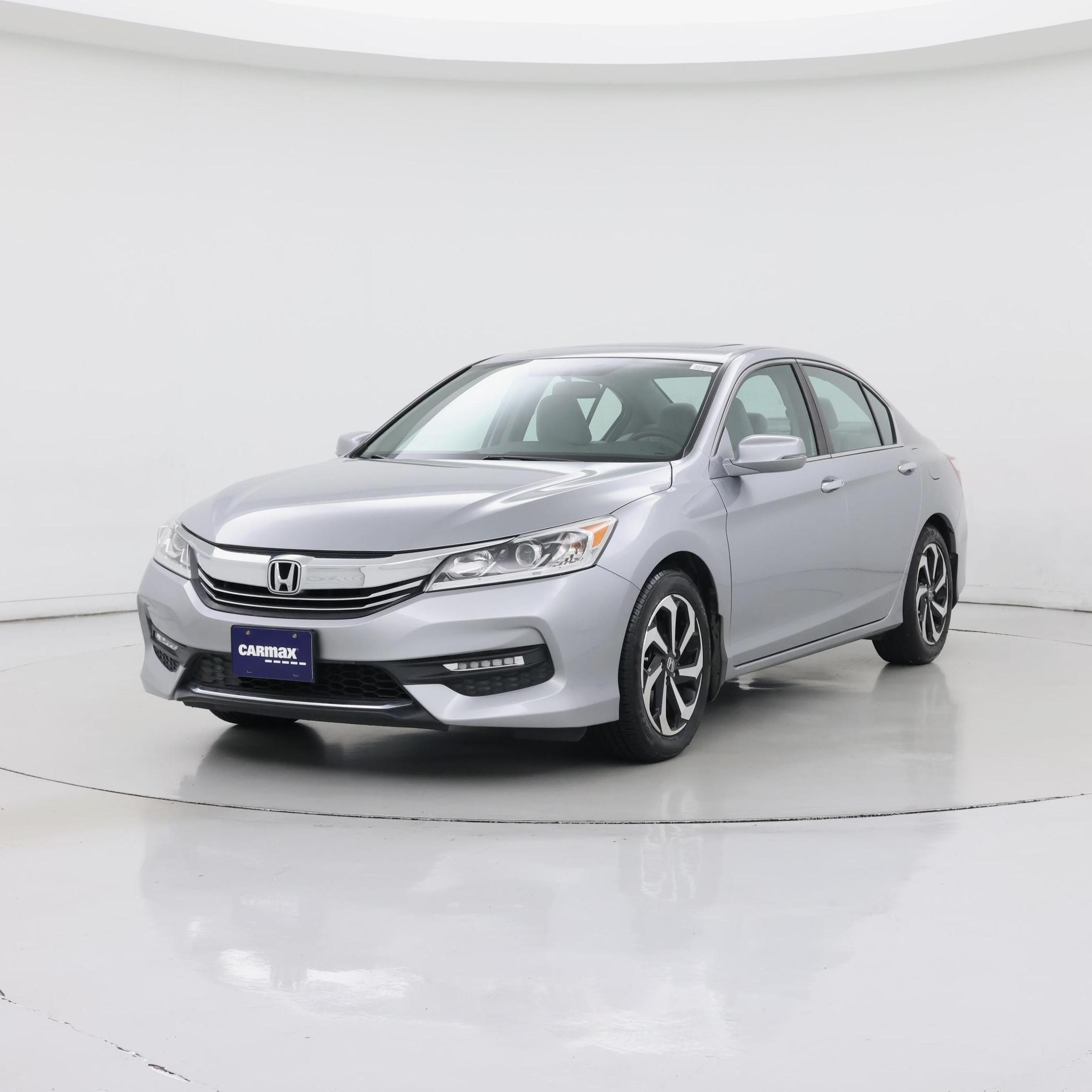 Thumbnail: 2017 Honda Accord - 4