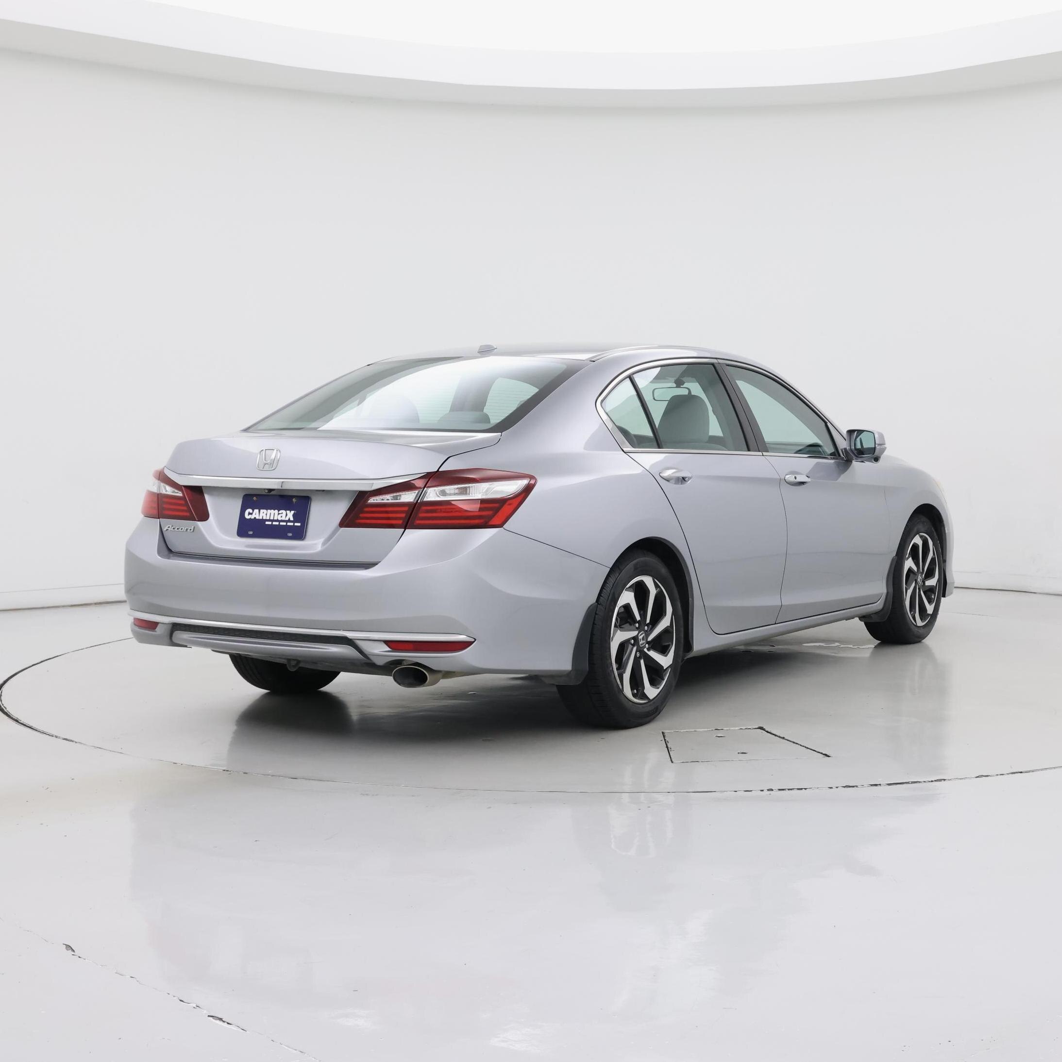 Thumbnail: 2017 Honda Accord - 8