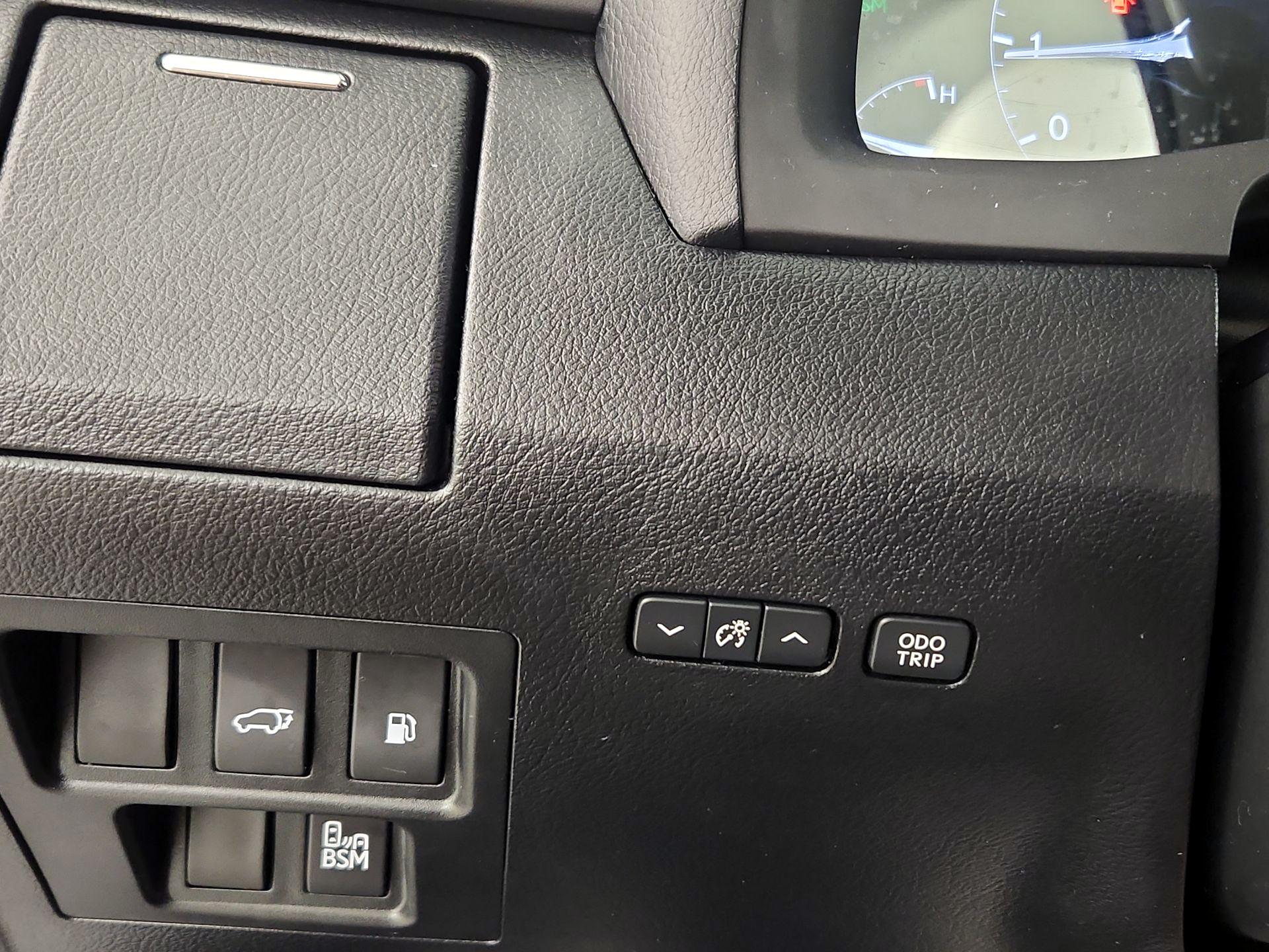 Thumbnail: 2014 Lexus RX - 13