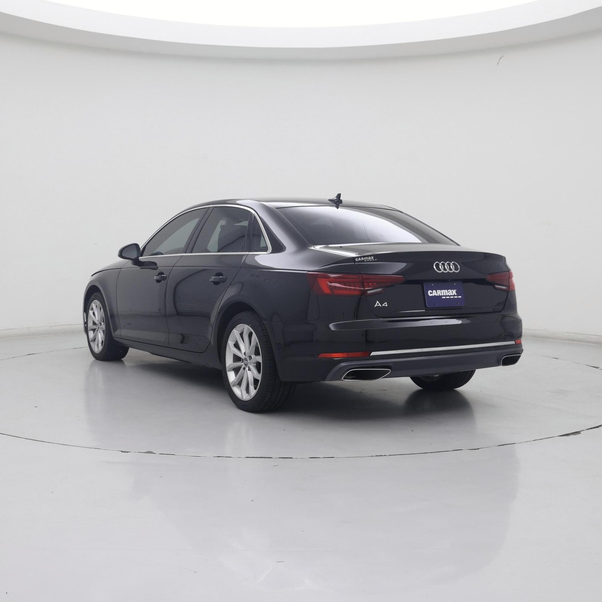 Thumbnail: 2019 Audi A4 - 2