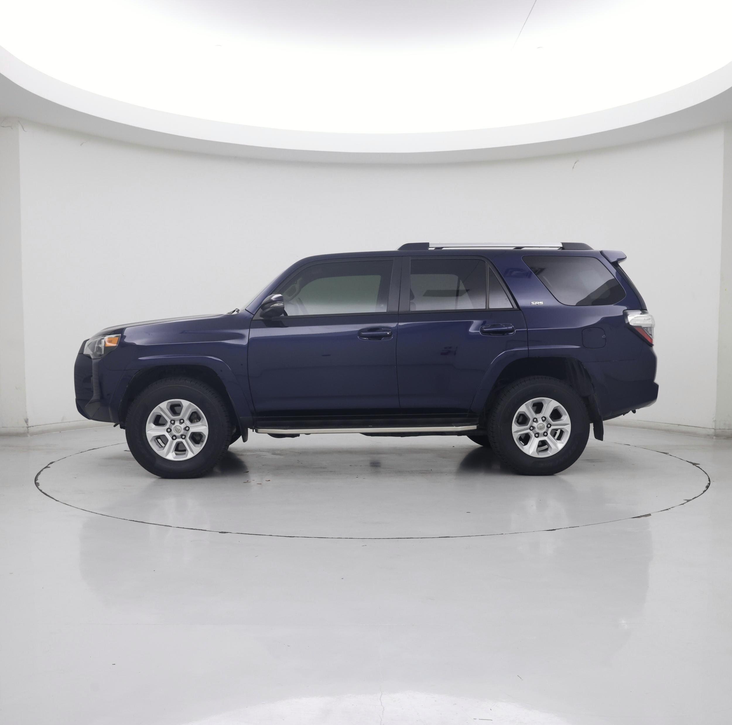 Thumbnail: 2019 Toyota 4Runner - 3