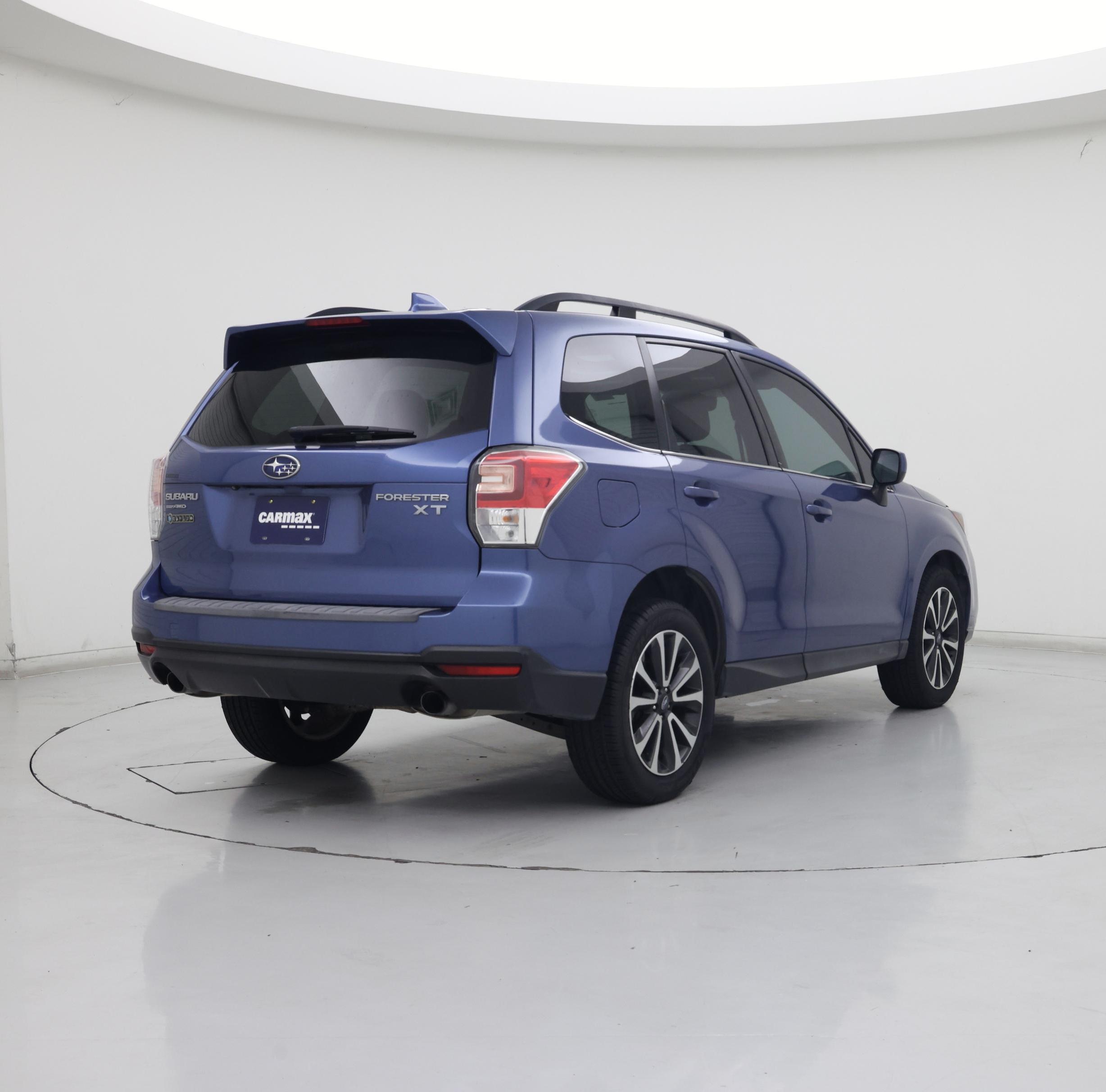 Thumbnail: 2017 Subaru Forester - 8