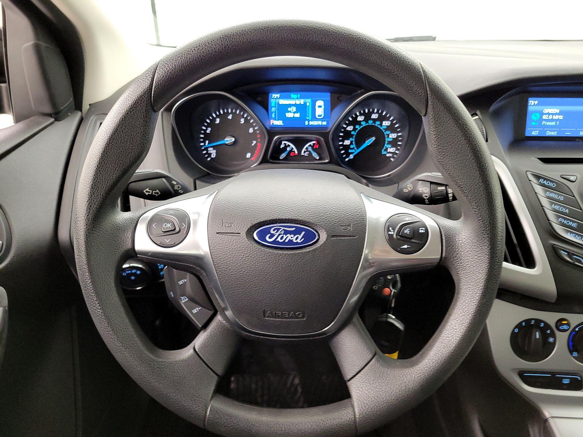 Thumbnail: 2014 Ford Focus - 10