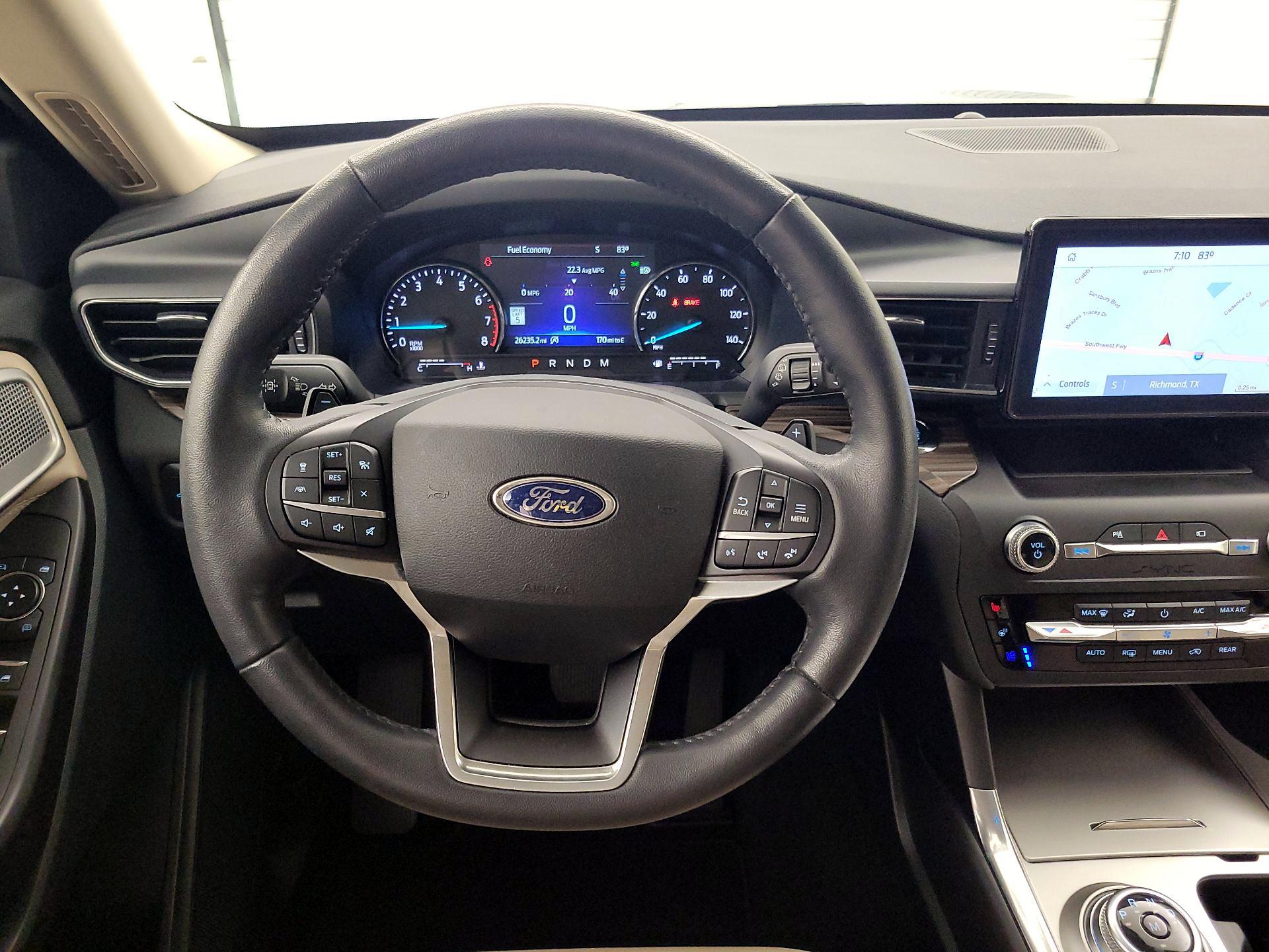 Thumbnail: 2020 Ford Explorer - 10
