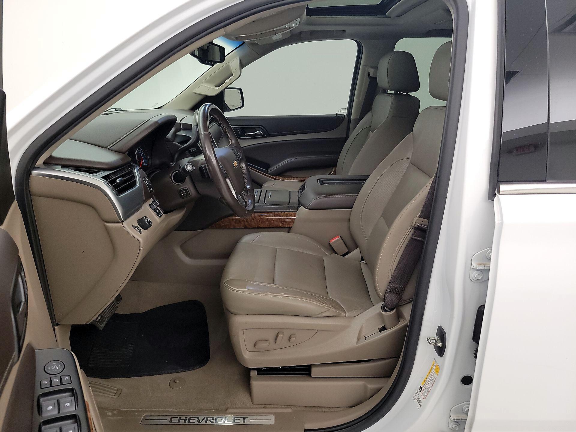Thumbnail: 2020 Chevrolet Tahoe - 11