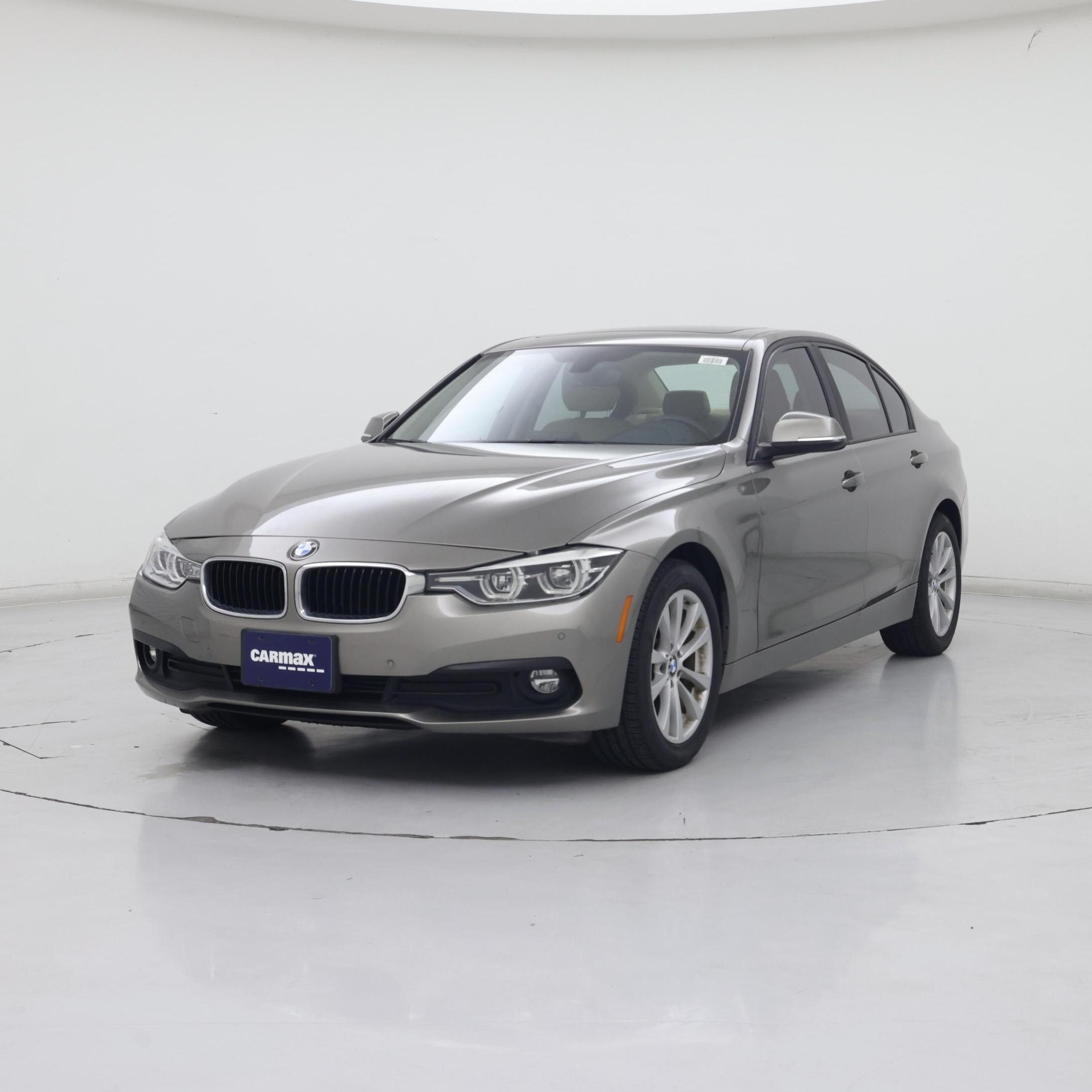 Thumbnail: 2016 BMW 3 Series - 4
