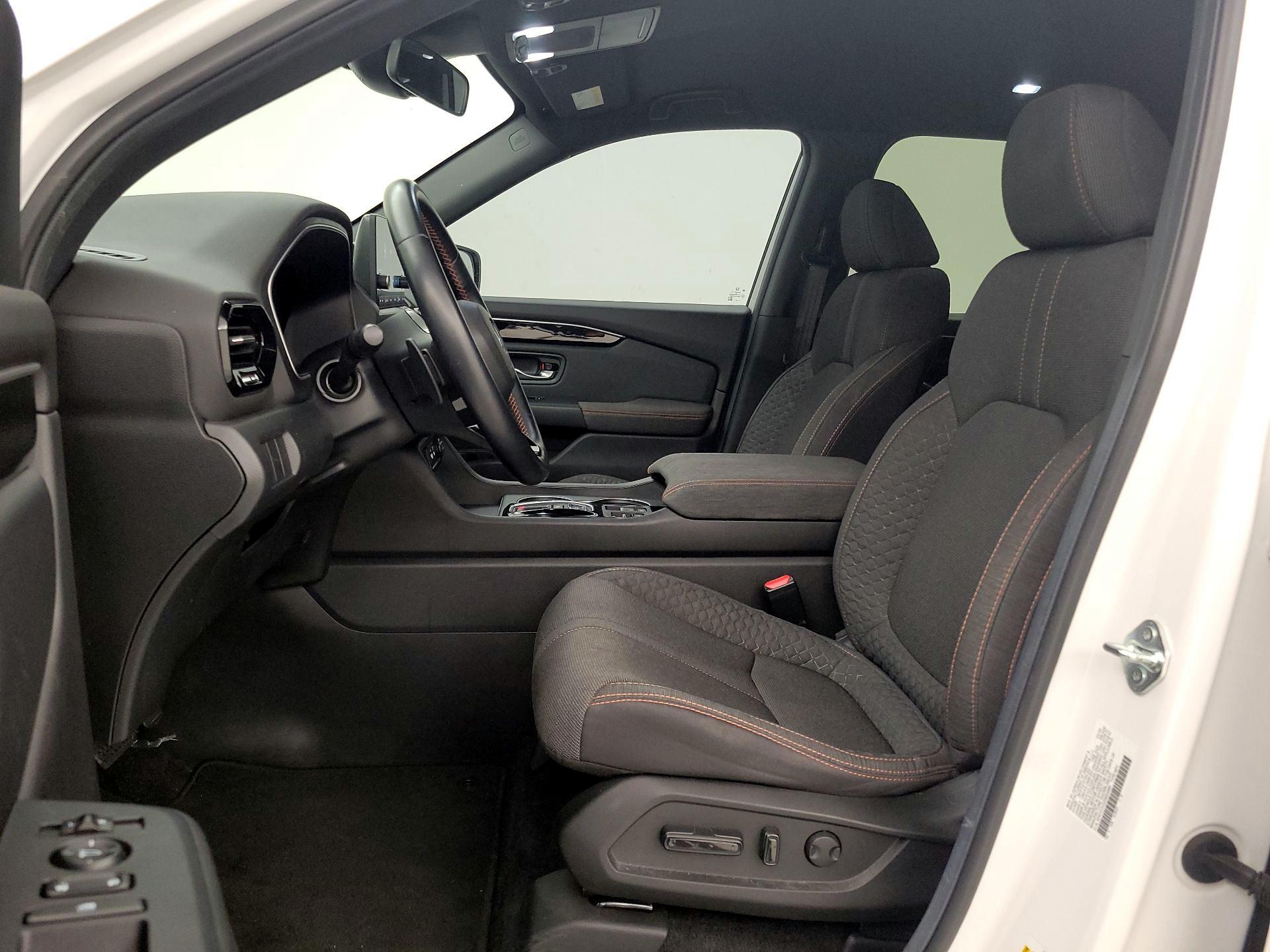 Thumbnail: 2025 Honda Pilot - 11
