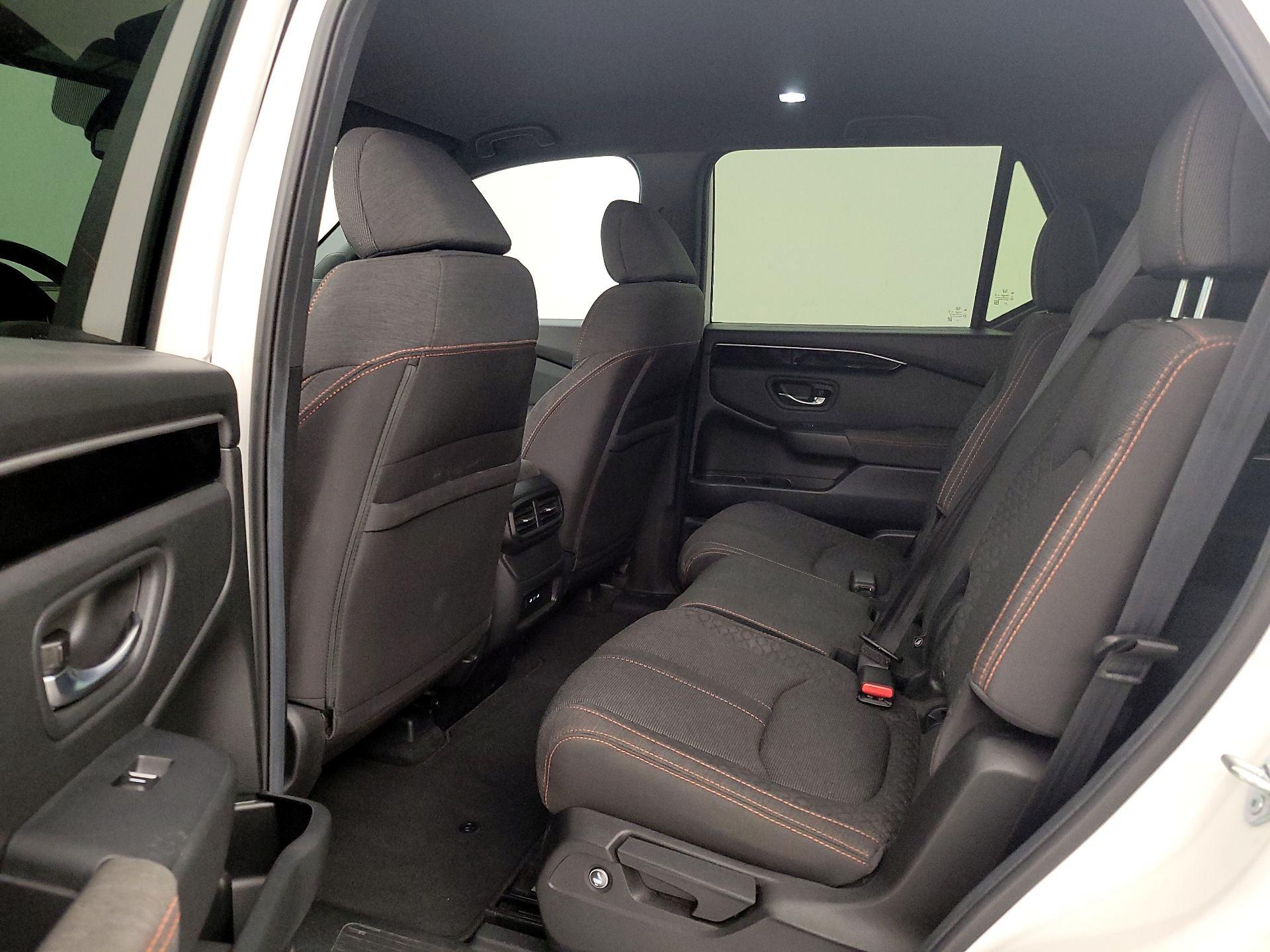 Thumbnail: 2025 Honda Pilot - 19