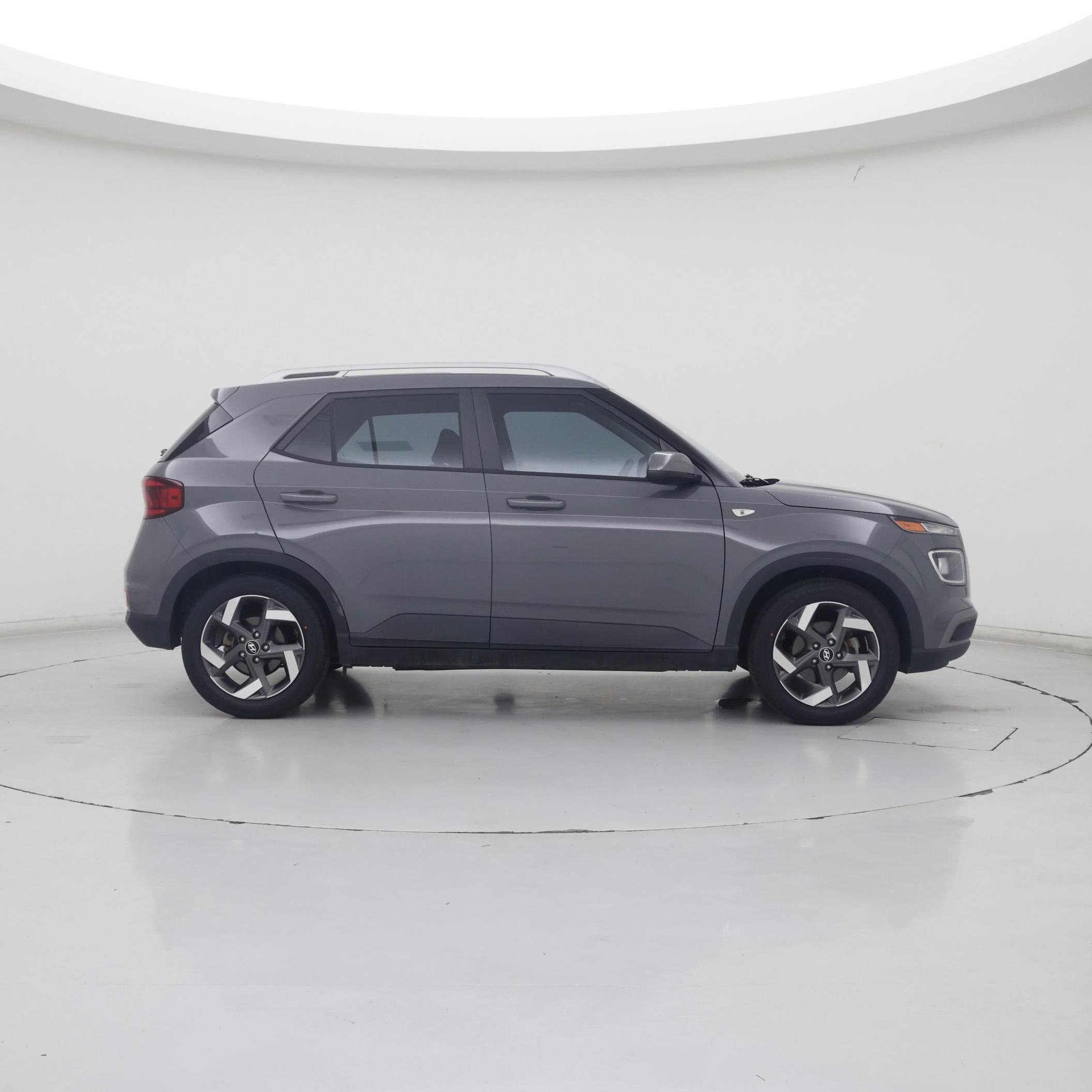 Thumbnail: 2021 Hyundai Venue - 7